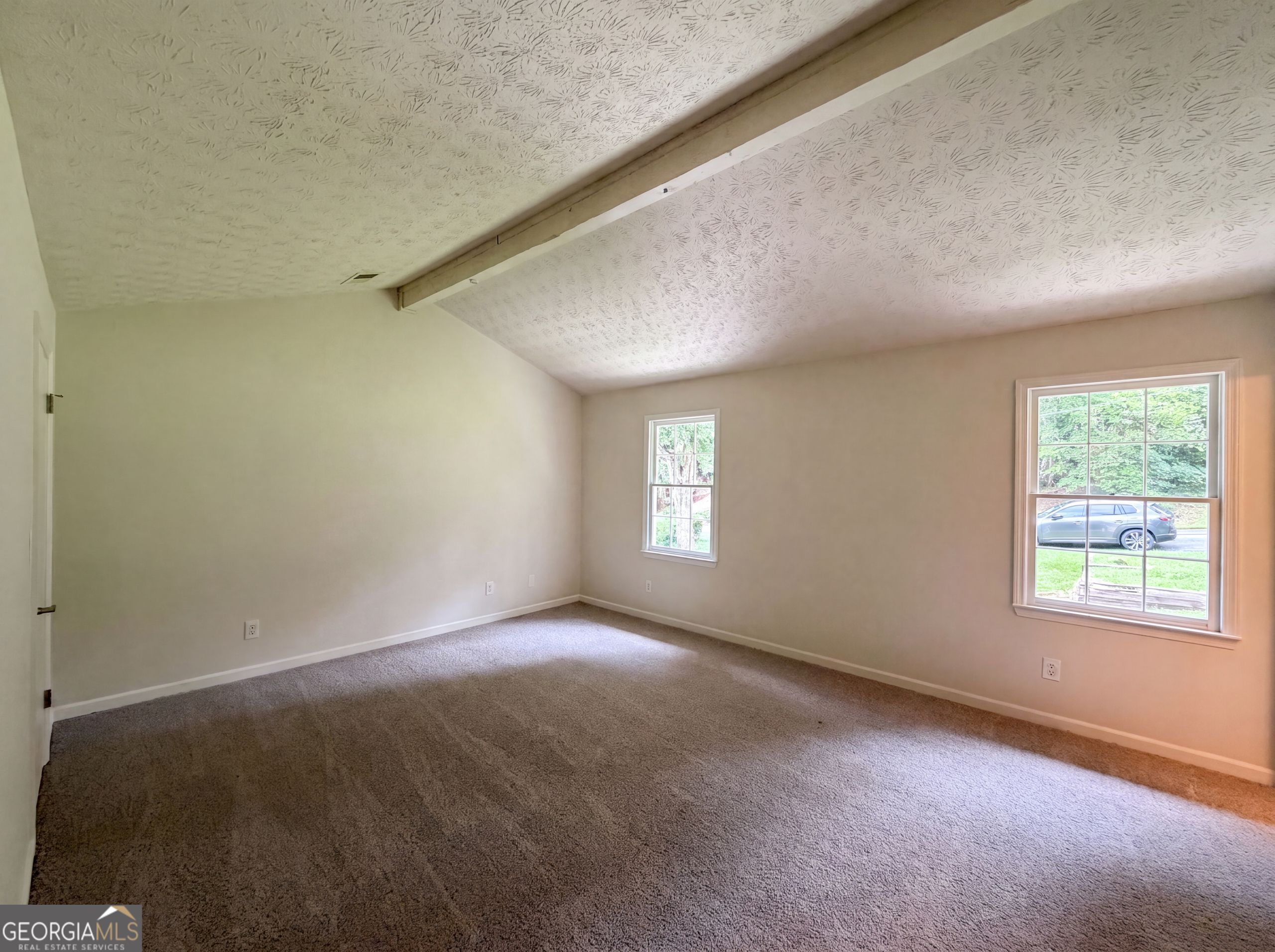 6486 Lynndale Lane Property Photo 15