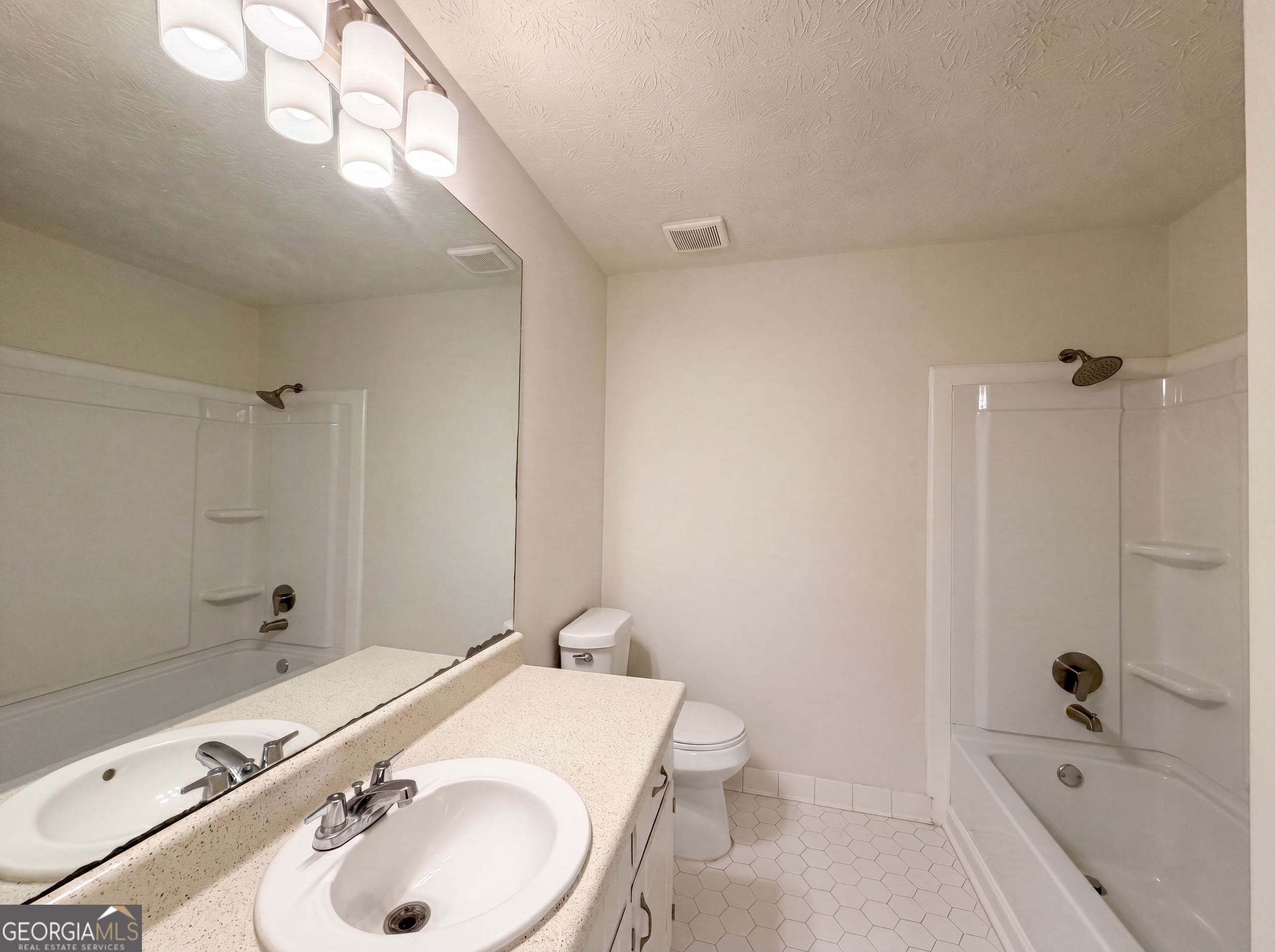 6486 Lynndale Lane Property Photo 18