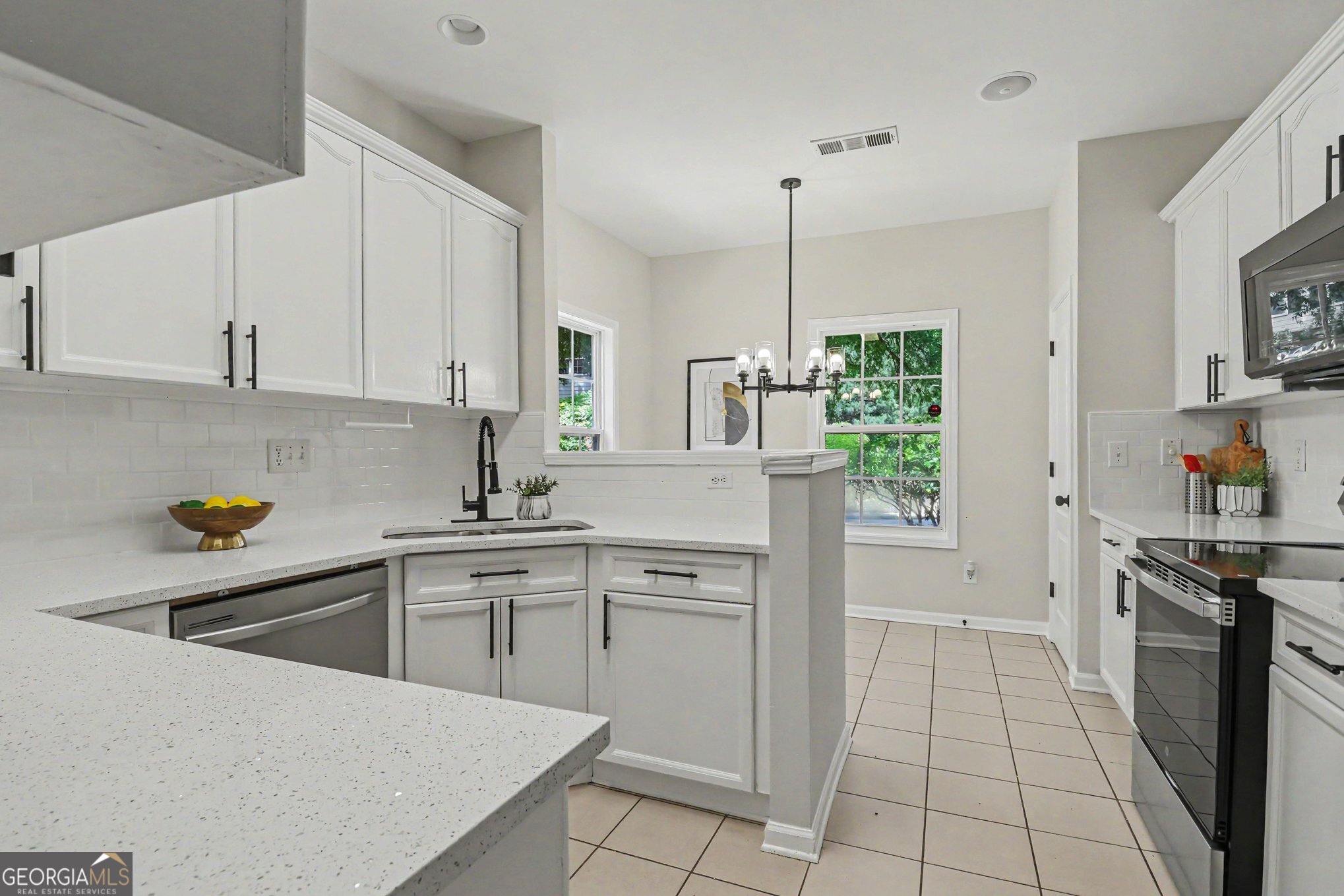 2632 Cedar Drive Property Photo 7