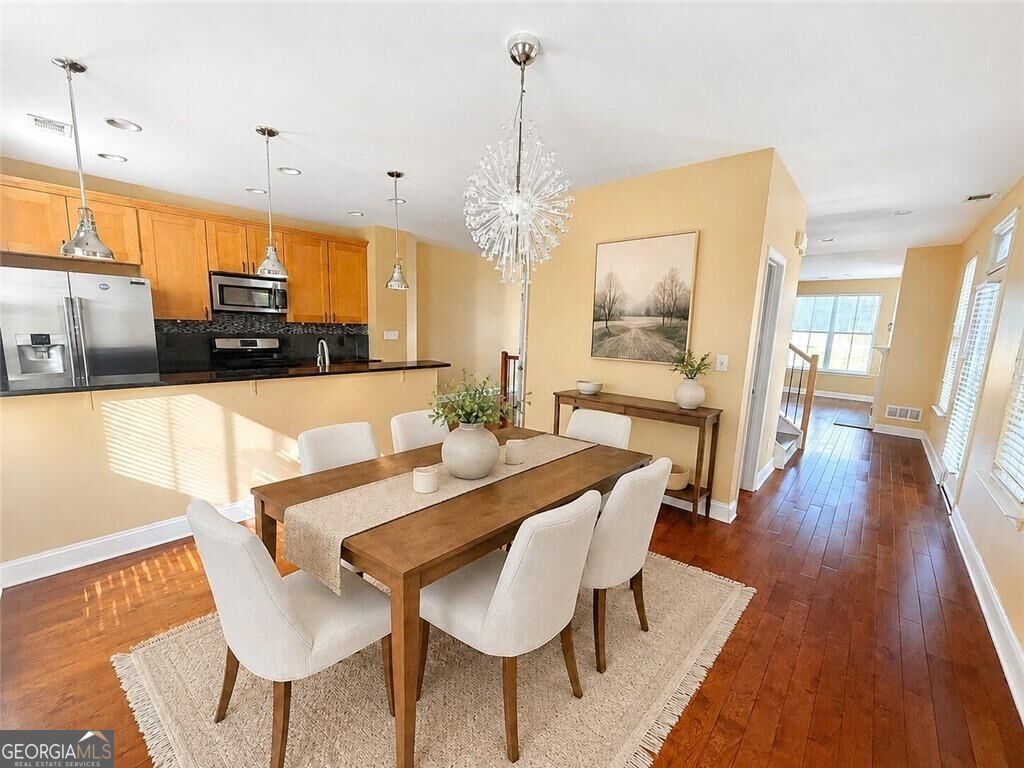 6035 Brookside Oak Circle Property Photo 3