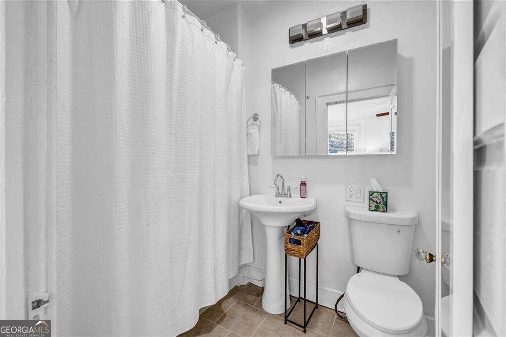 800 Ne Myrtle Street Ne Property Photo 12