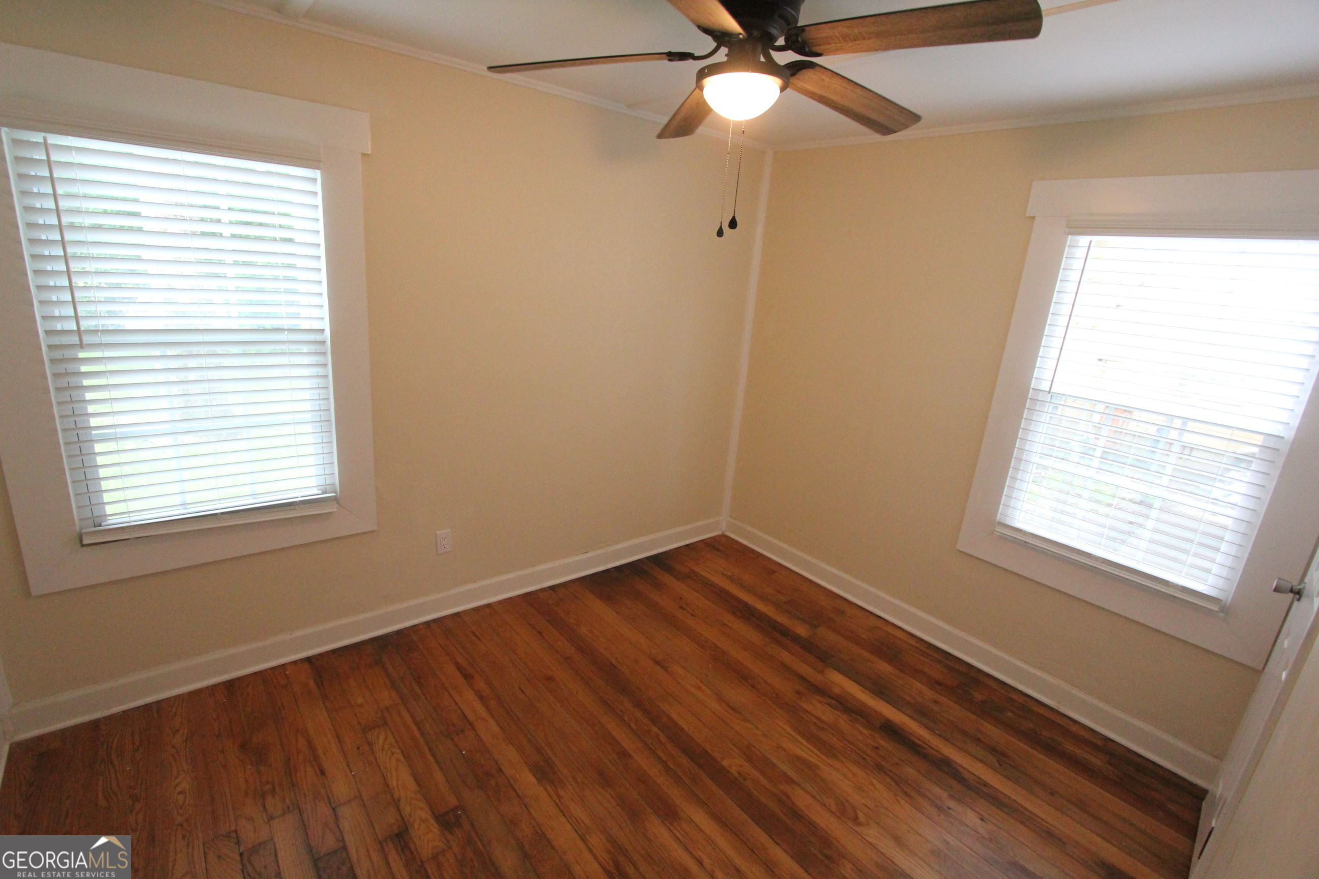 800 Mcarthur Boulevard Property Photo 9