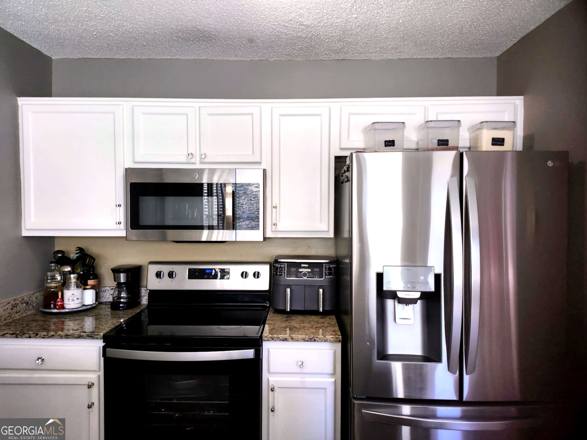 2226 Tuley Drive Property Photo 7