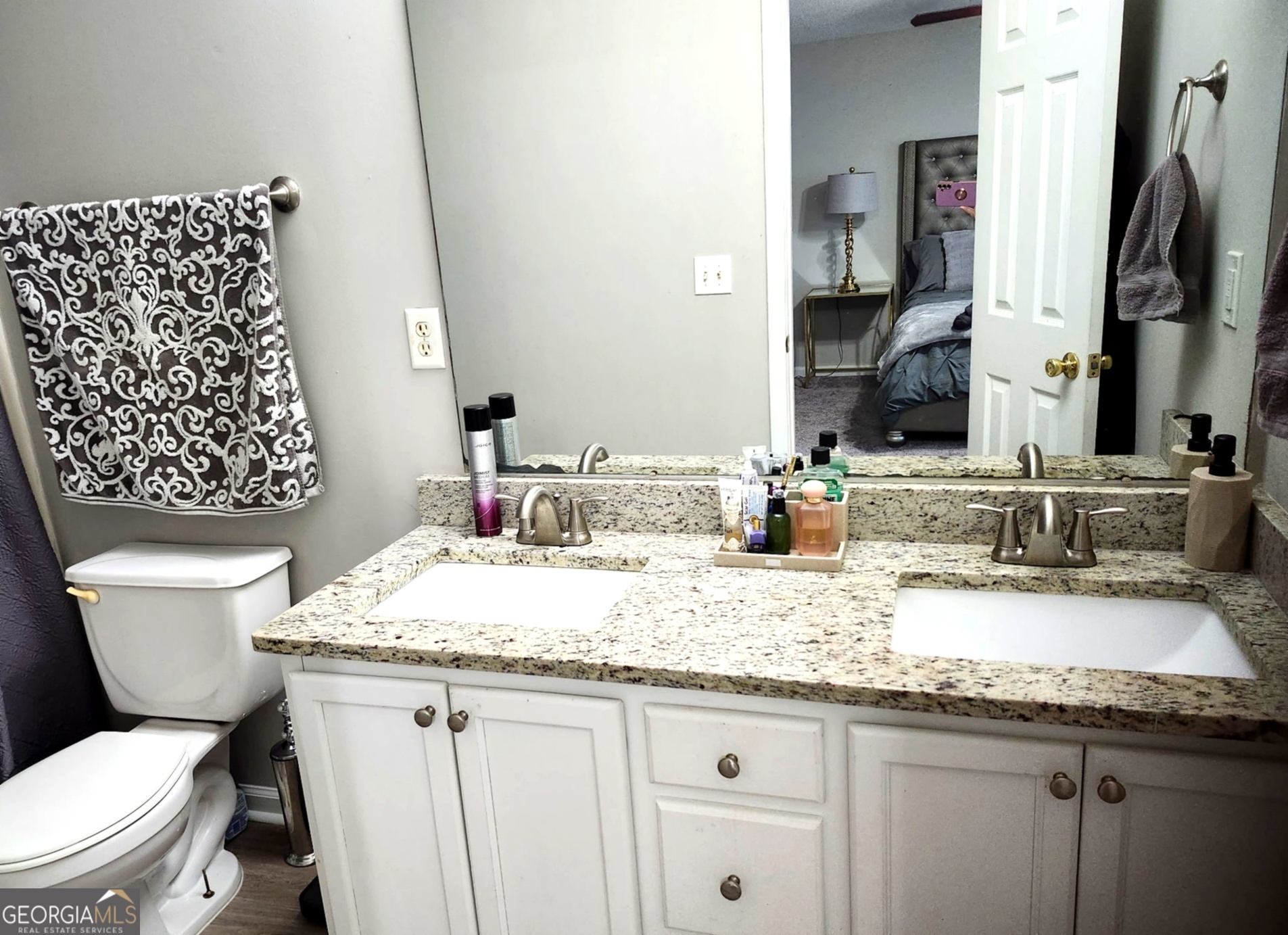2226 Tuley Drive Property Photo 12