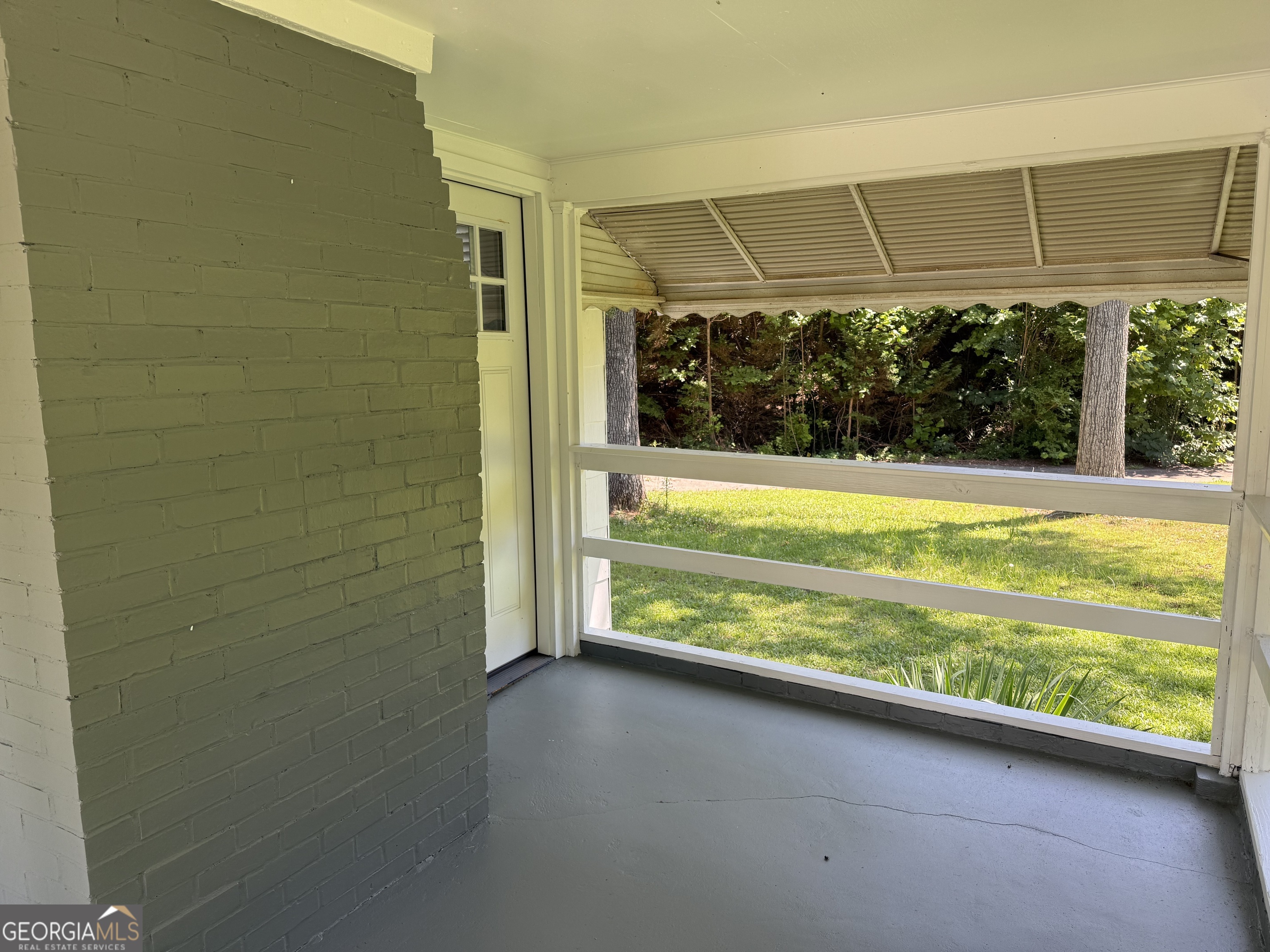 1511 W Poplar Street Property Photo 23