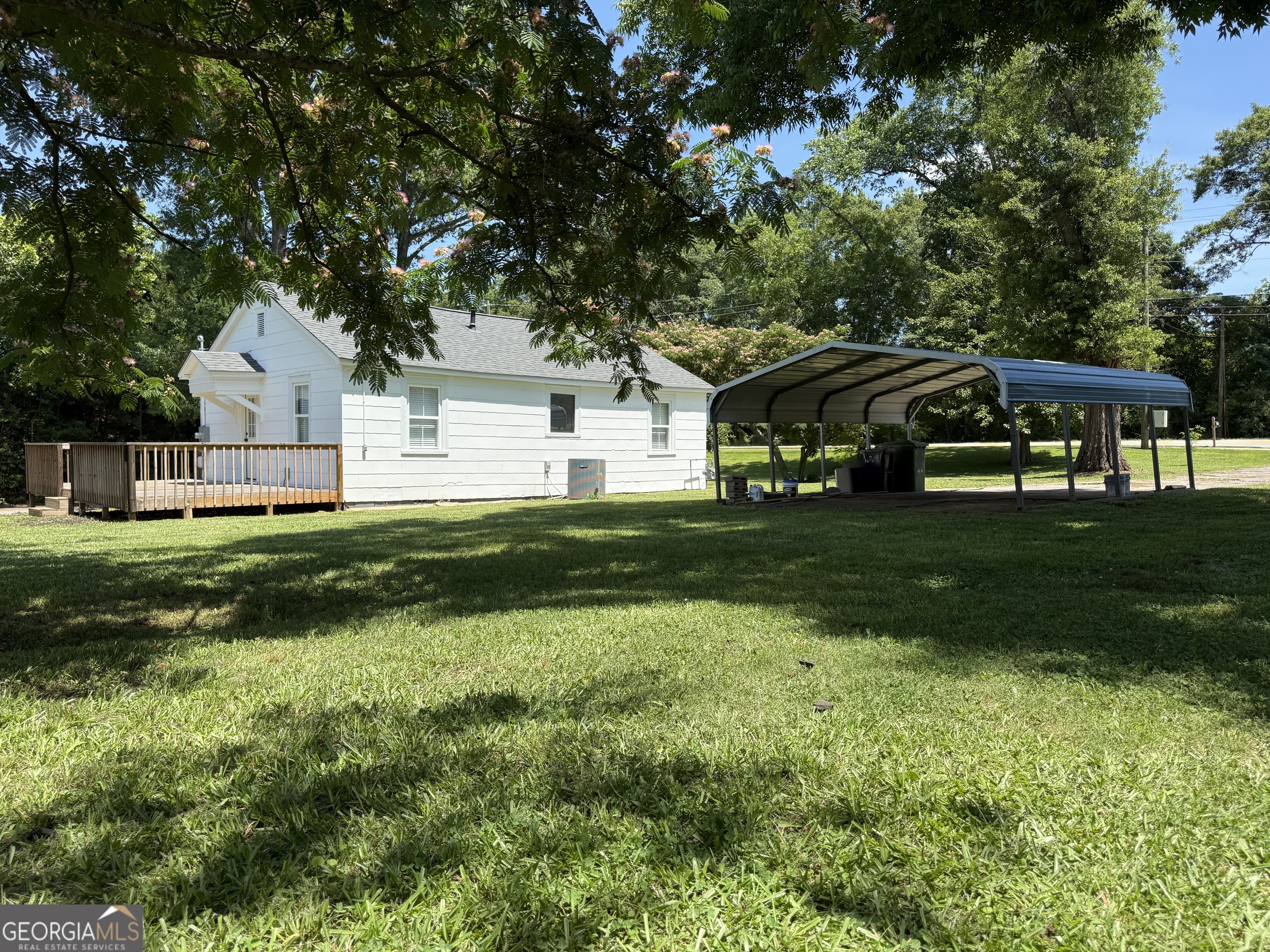 1511 W Poplar Street Property Photo 58