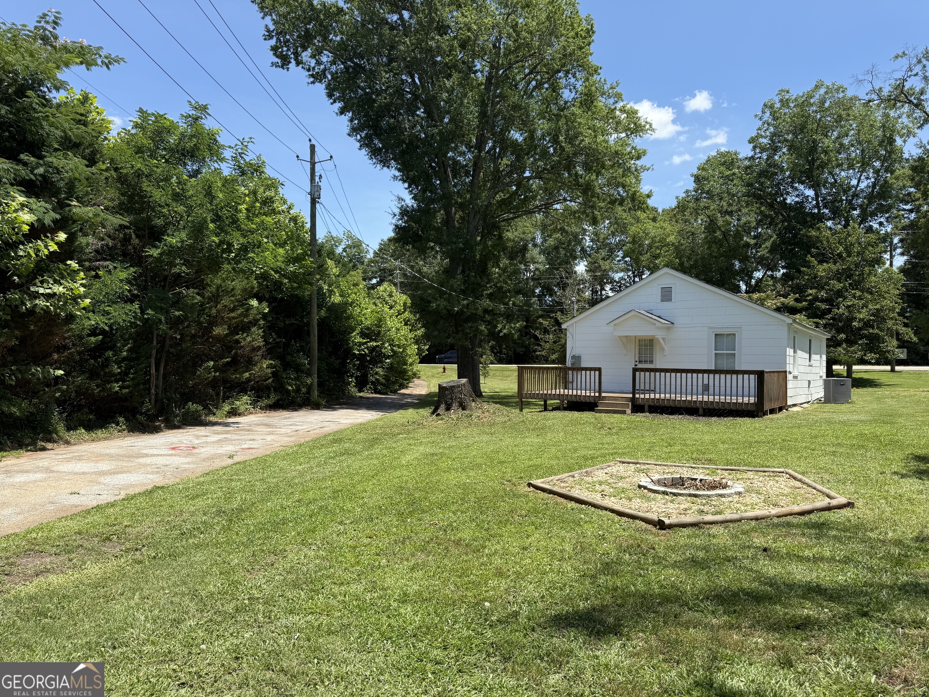 1511 W Poplar Street Property Photo 99