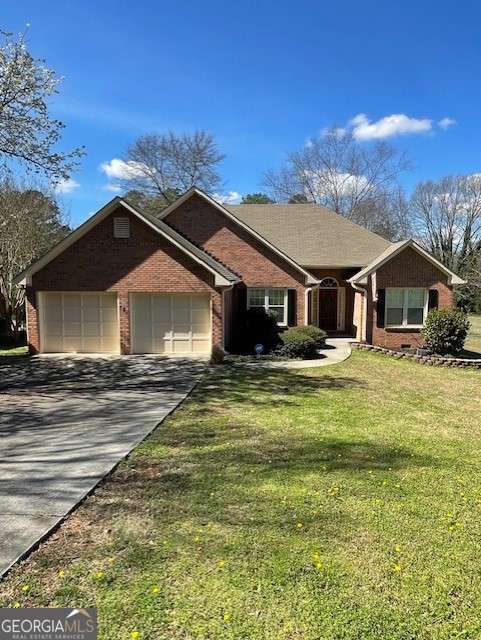 381 Etowah Drive Property Photo 1