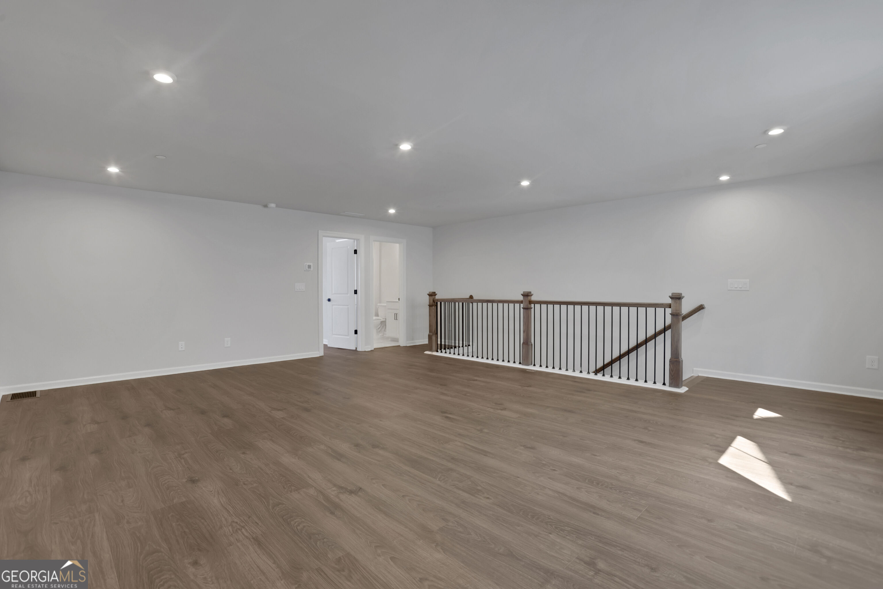 122 Willowfern Lane Property Photo 33