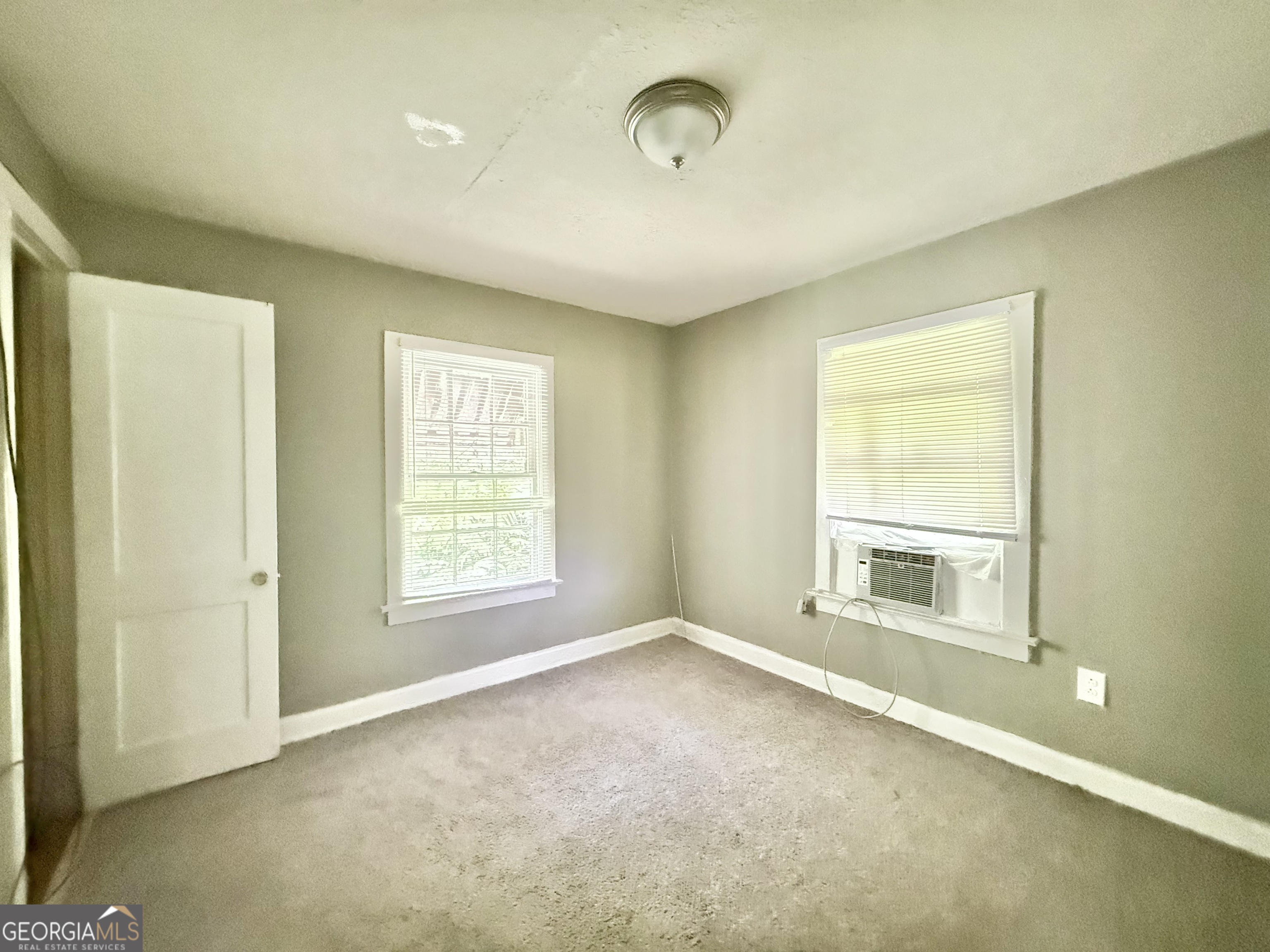 3095 Washington Road Property Photo 13