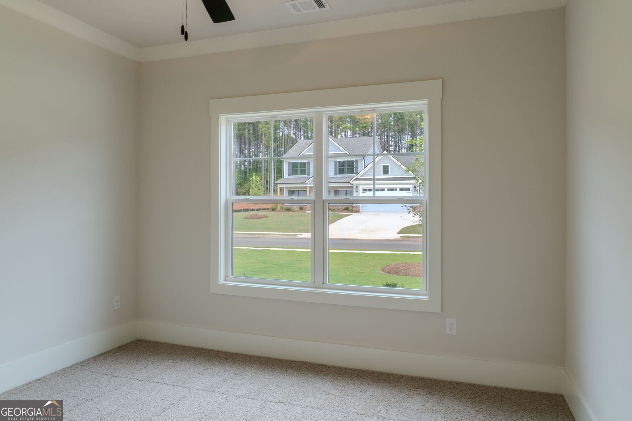 281 Weslyn Drive Property Photo 8
