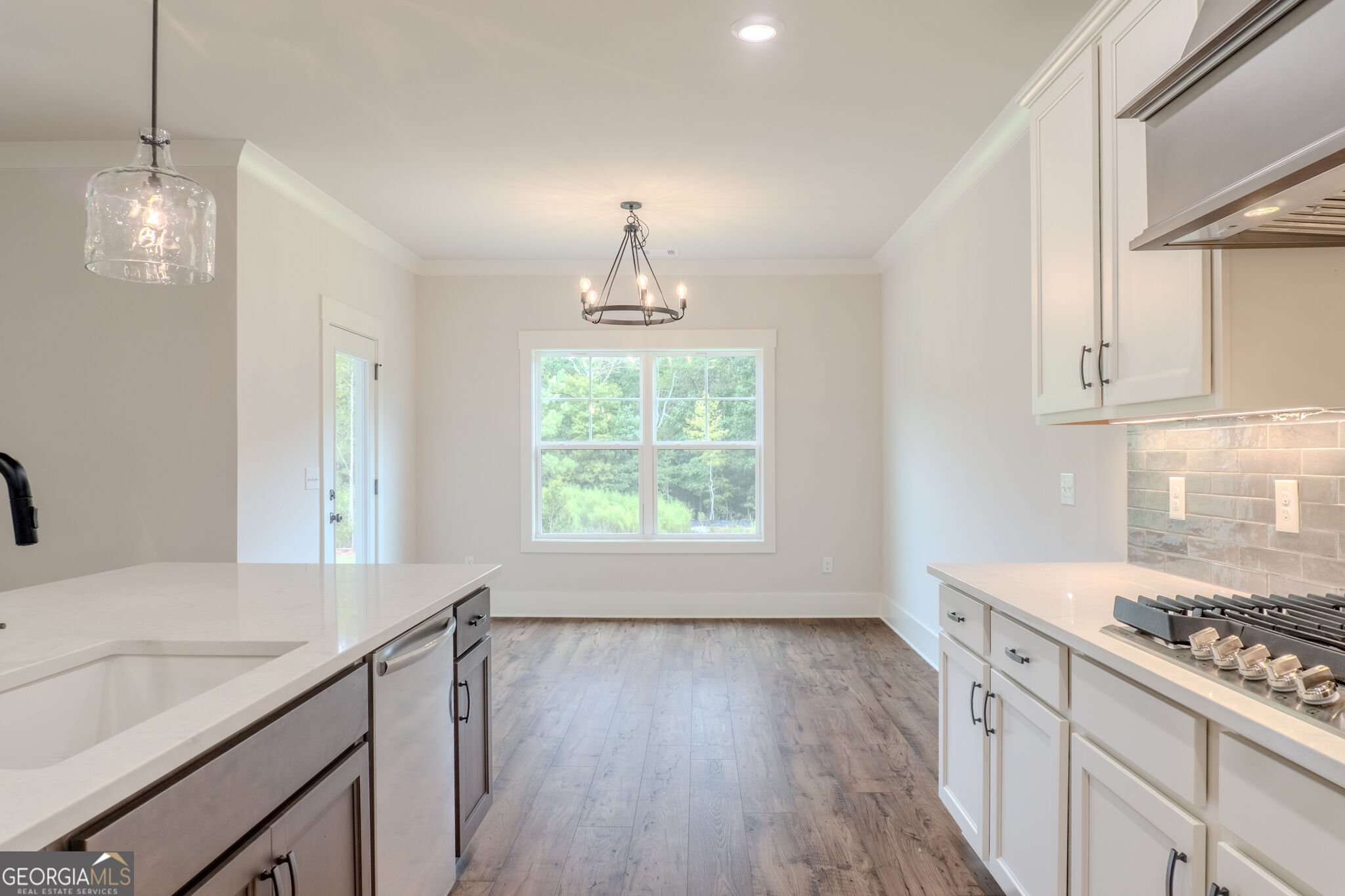 281 Weslyn Drive Property Photo 37