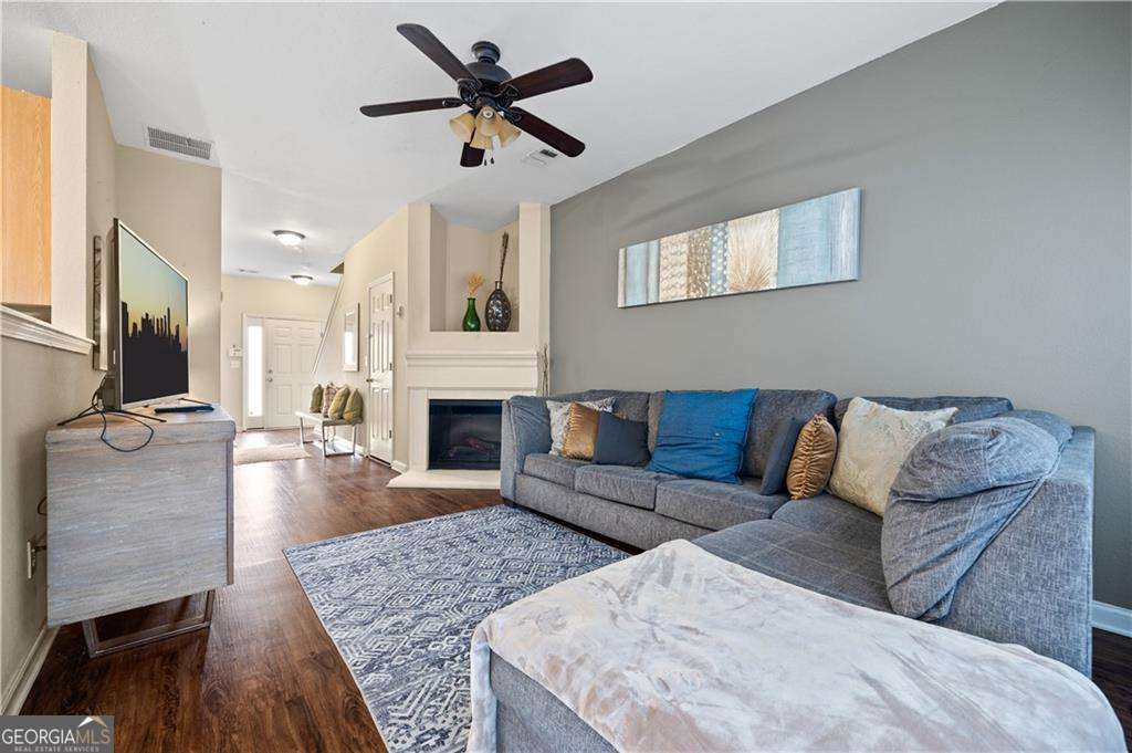 2755 Snapfinger Manor Property Photo 1