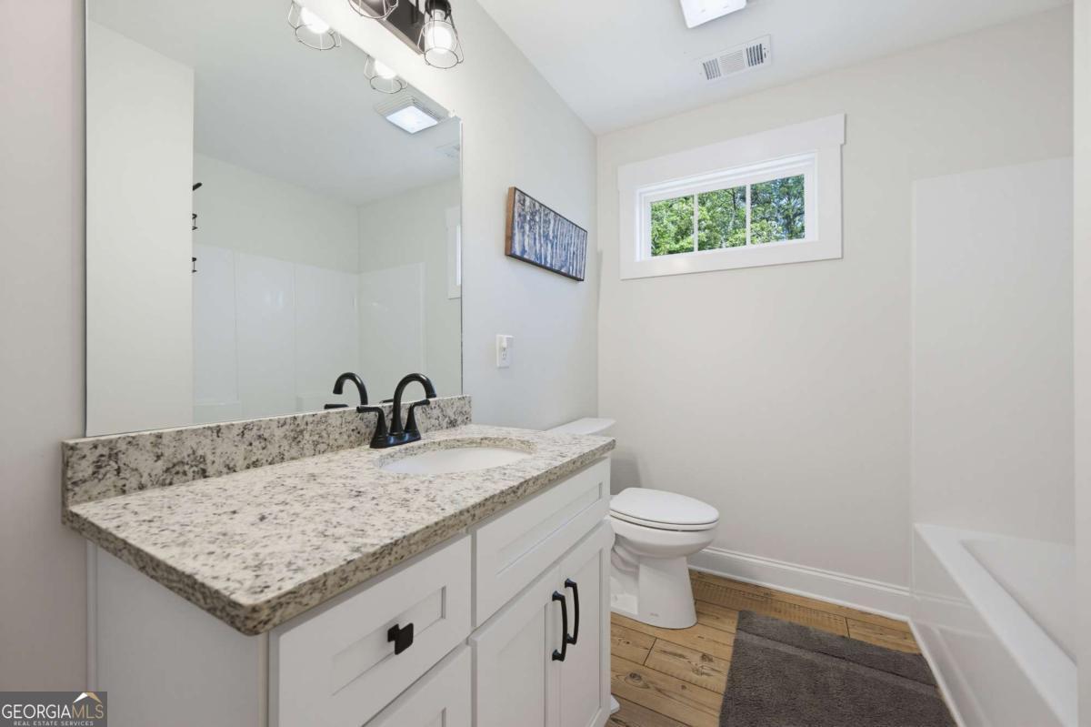 566 Roper Drive Property Photo 12