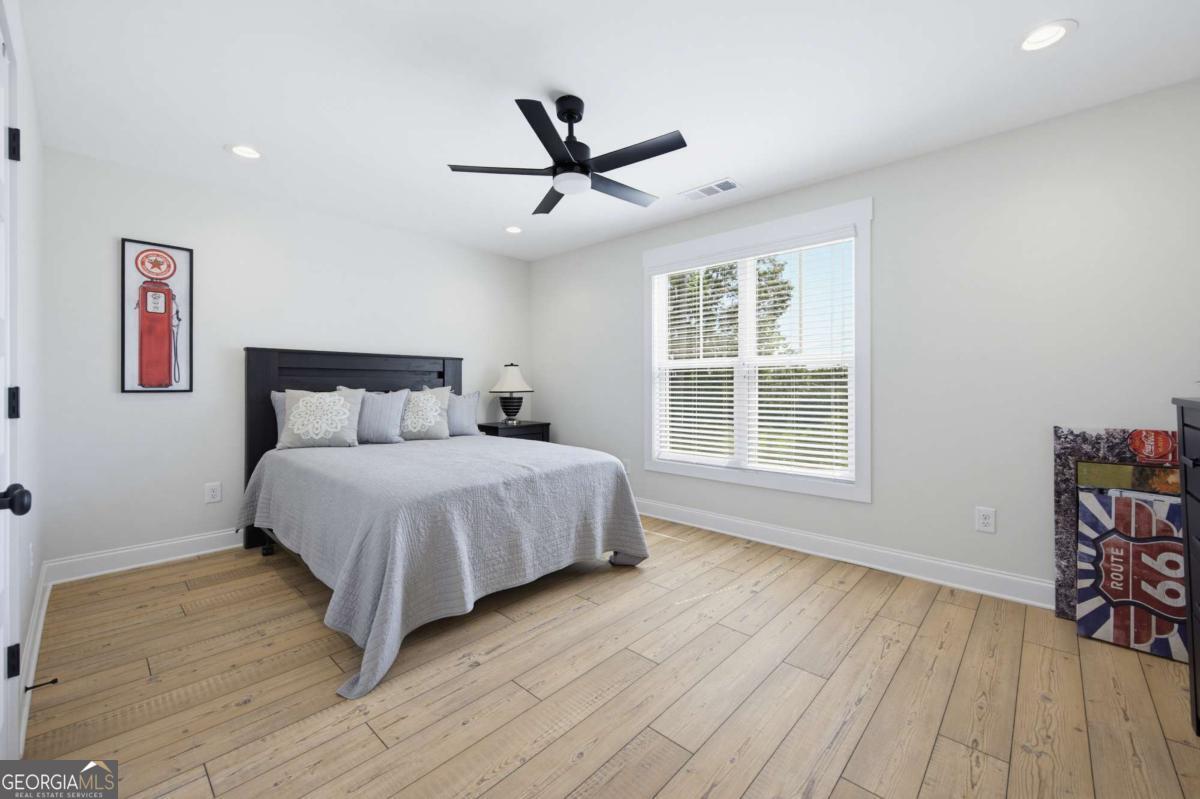 566 Roper Drive Property Photo 13