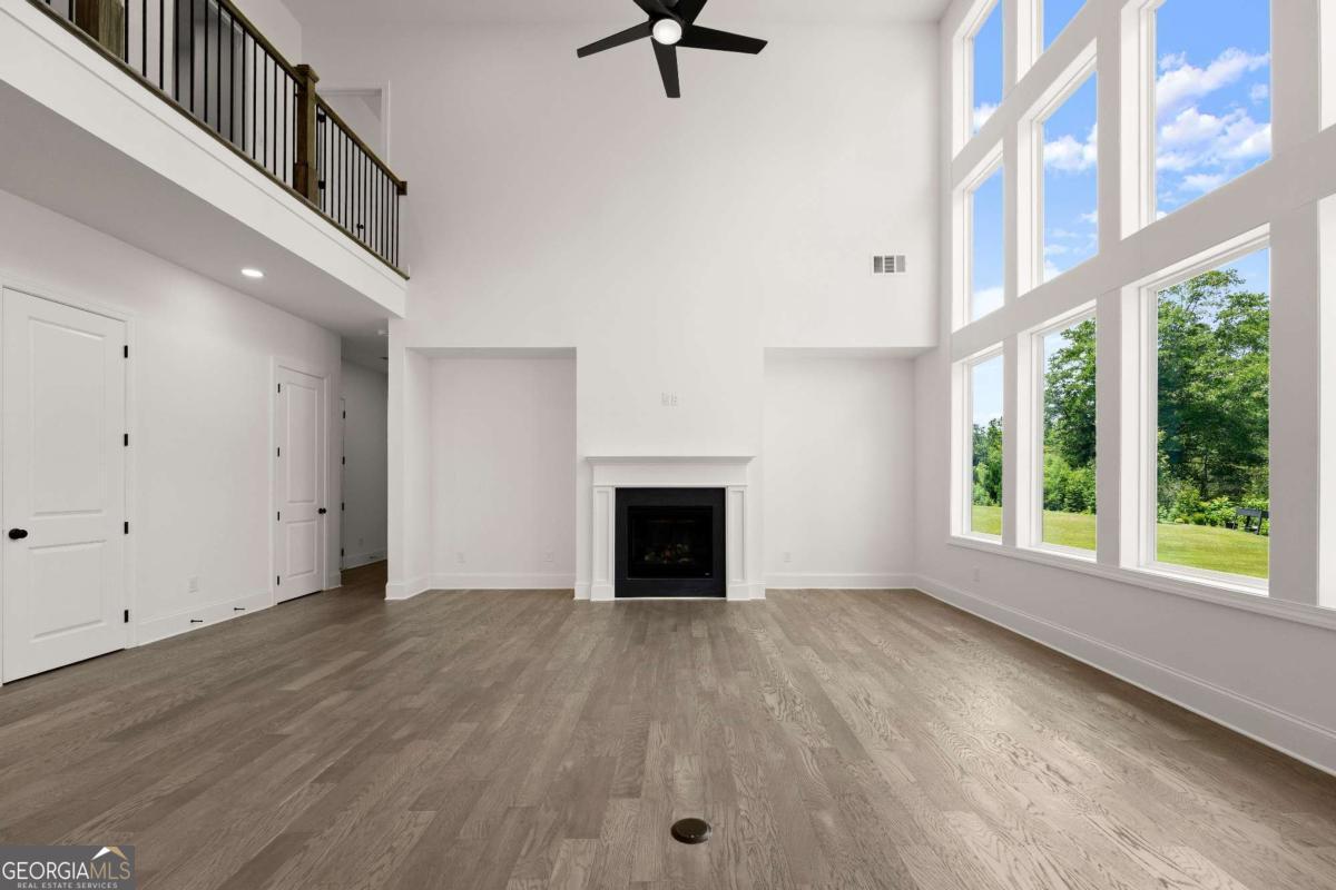 6470 Pond View Drive Property Photo 28