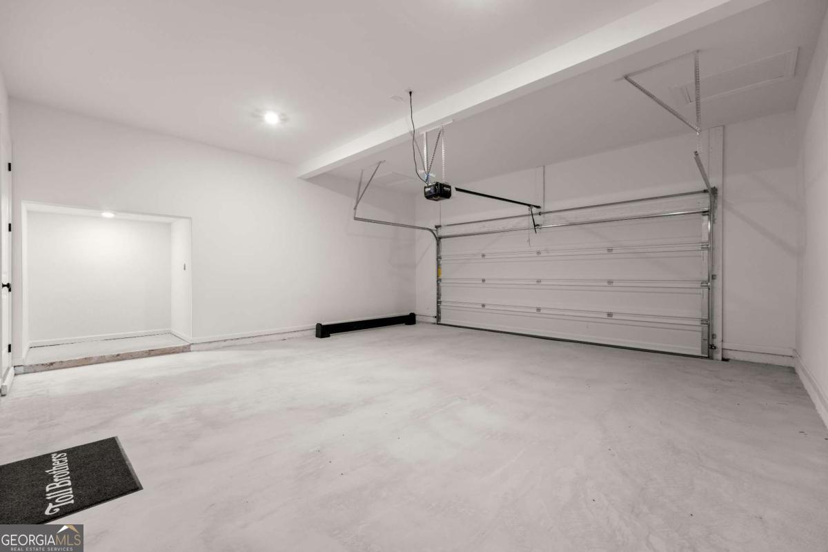 6470 Pond View Drive Property Photo 62