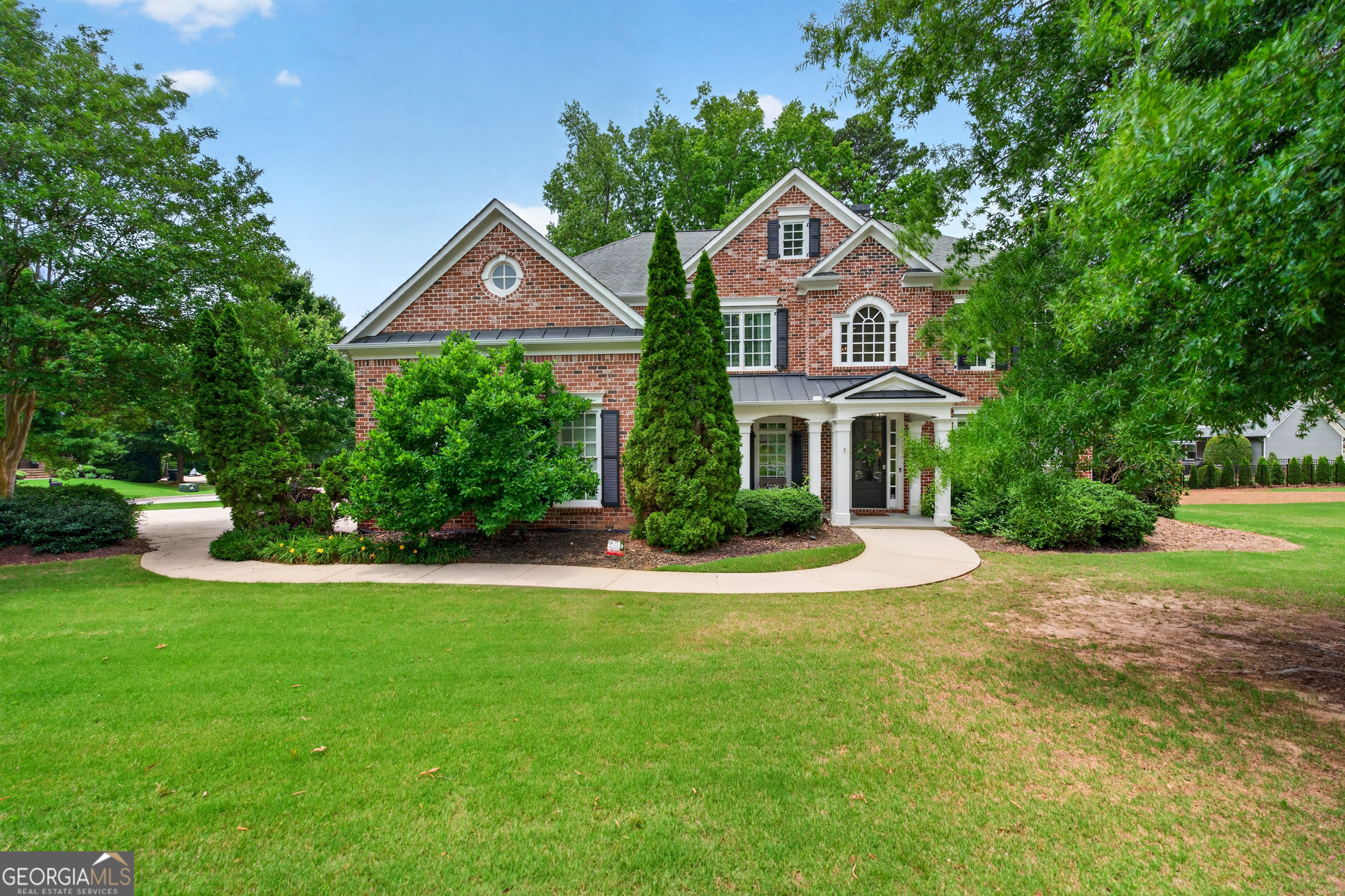 2898 Paces Farm Court SW