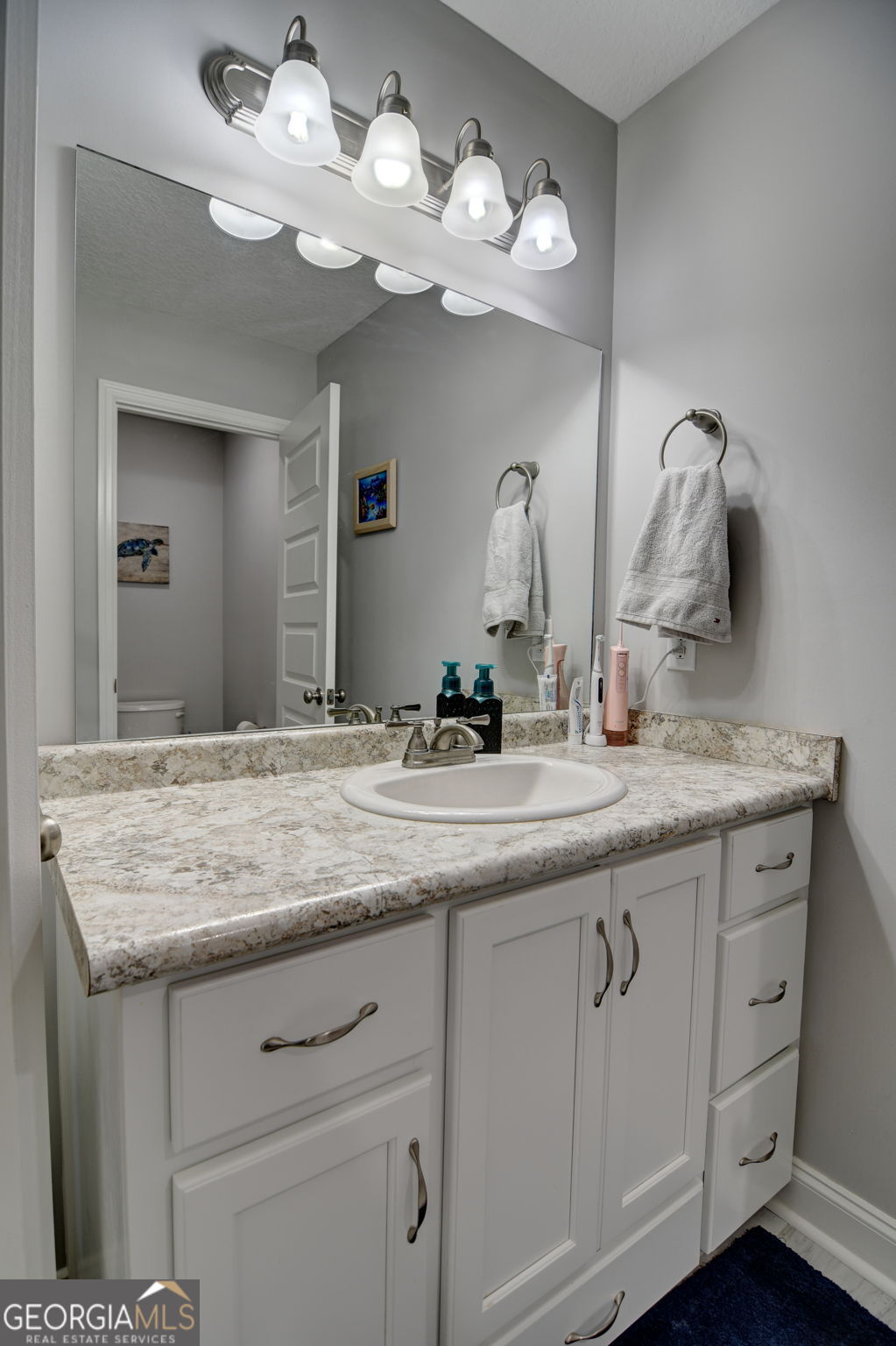 2039 Meadow Cove Drive Property Photo 17