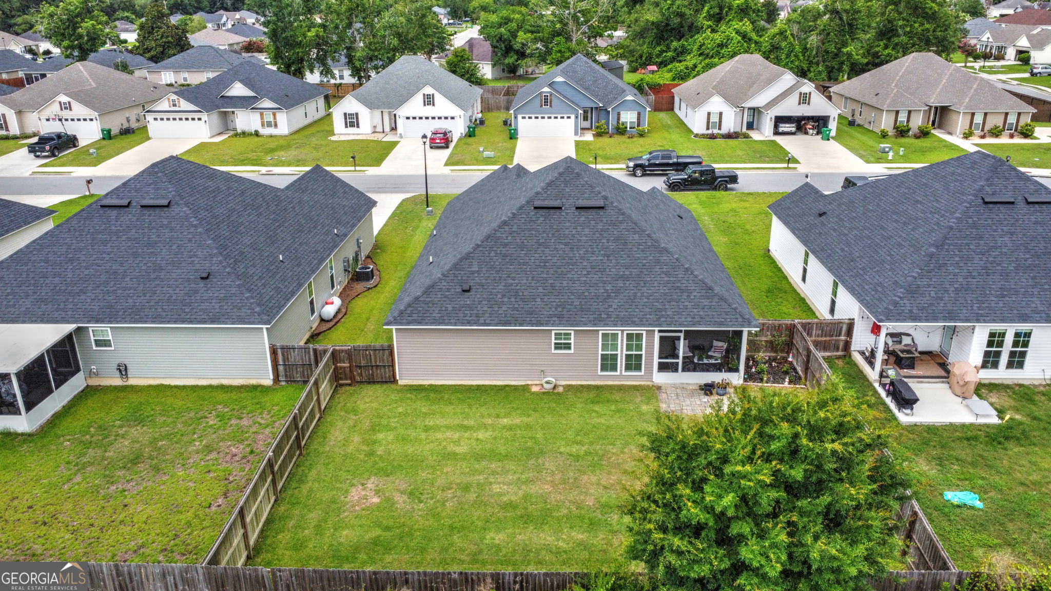2039 Meadow Cove Drive Property Photo 39