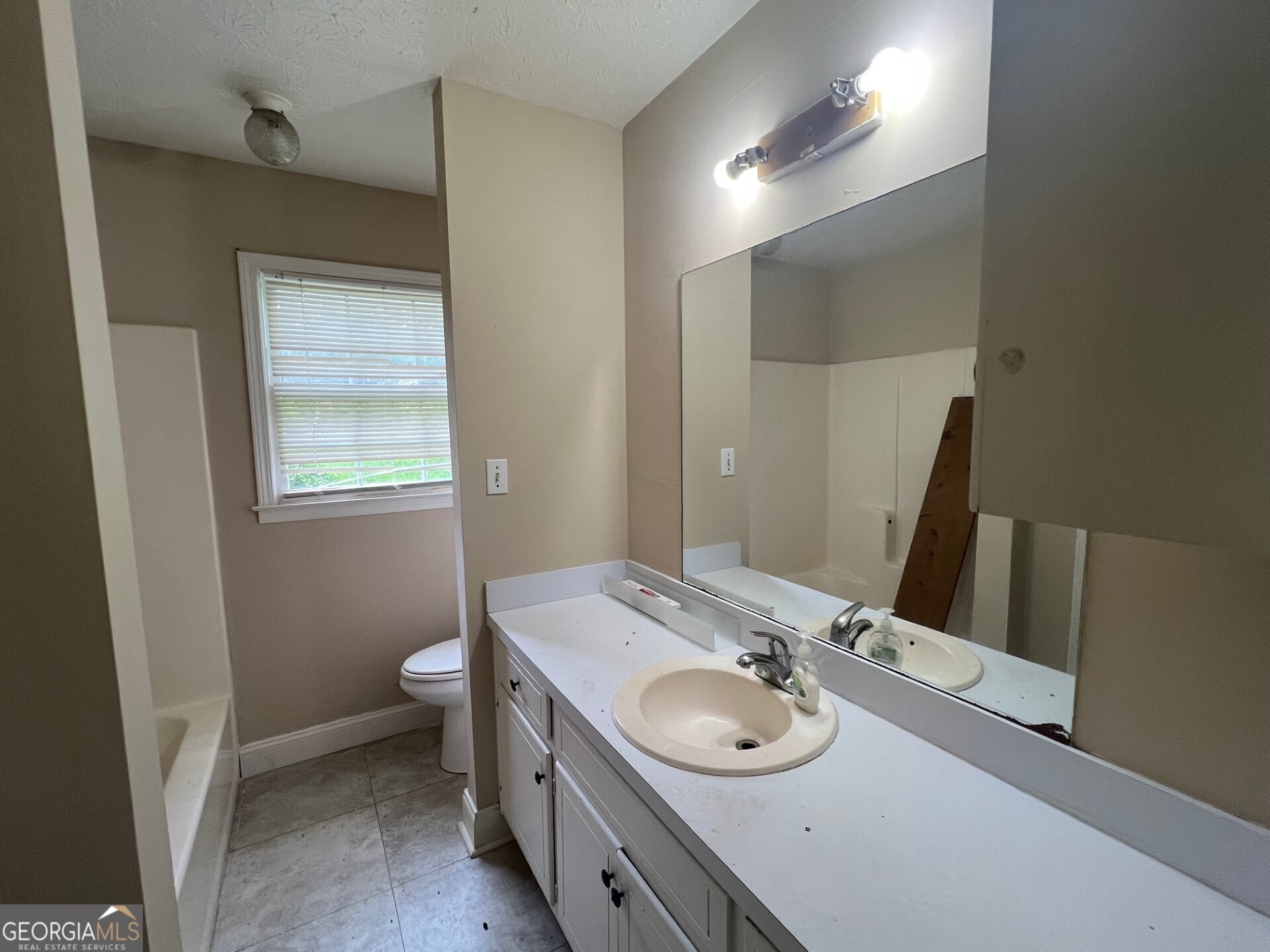 1047 Chestnut Oak Court Ne Property Photo 18