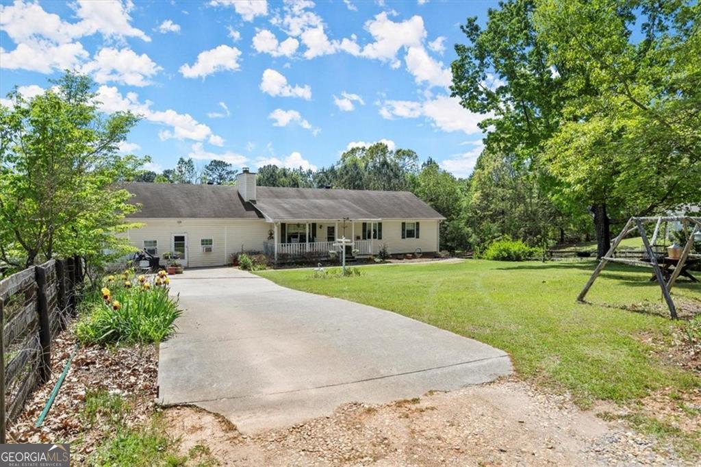 16160 Henderson Road Property Photo 8