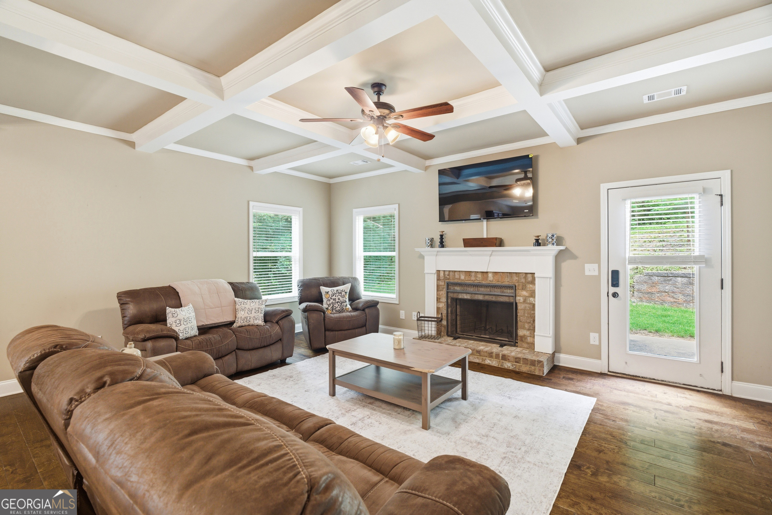 5553 Checkered Spot Drive Property Photo 8