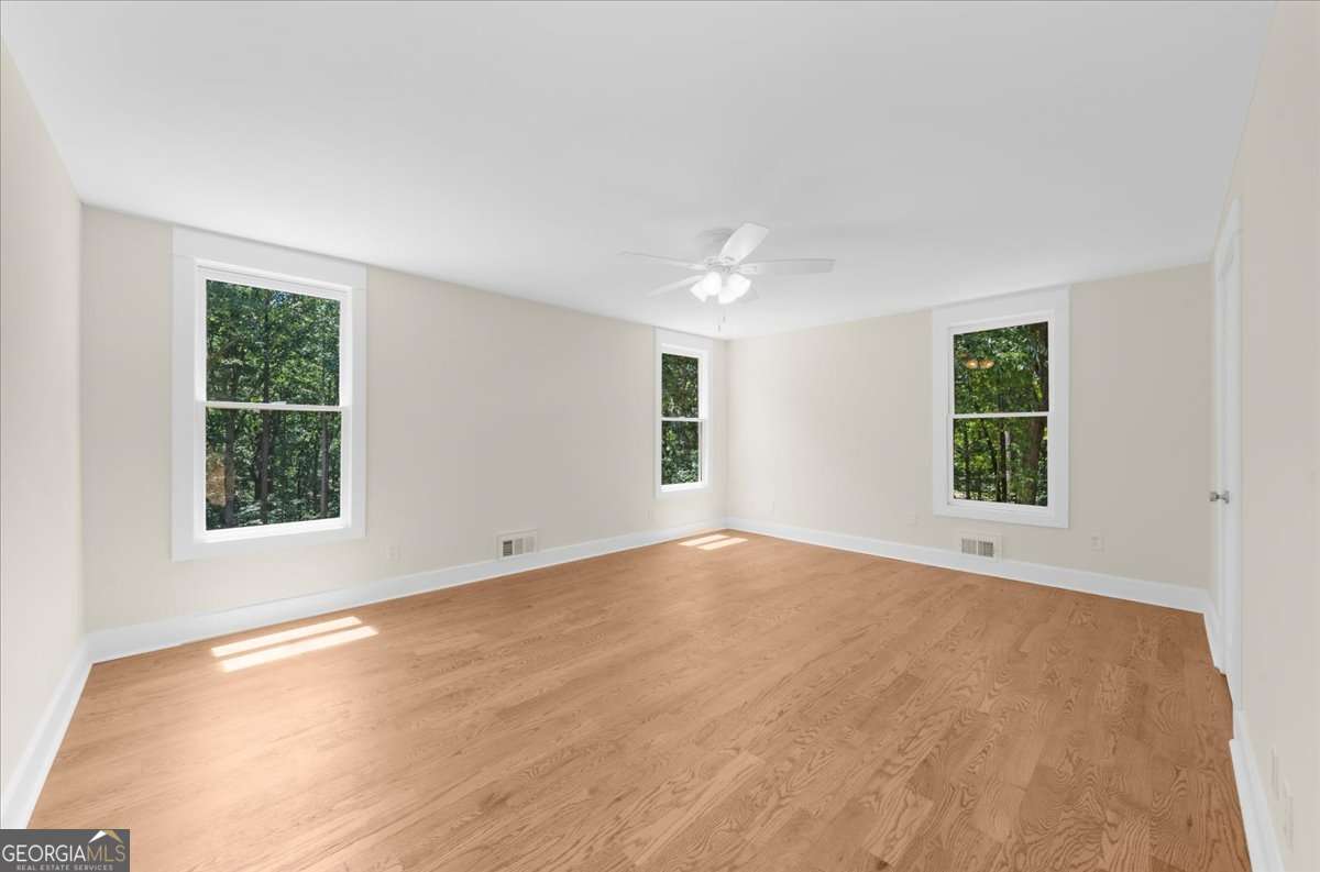 5535 Hidden Harbor Drive Property Photo 12