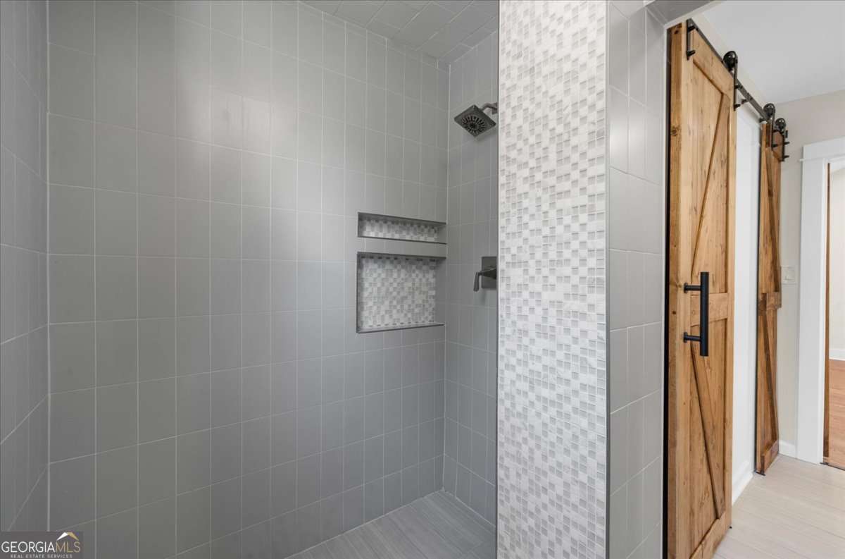 5535 Hidden Harbor Drive Property Photo 35