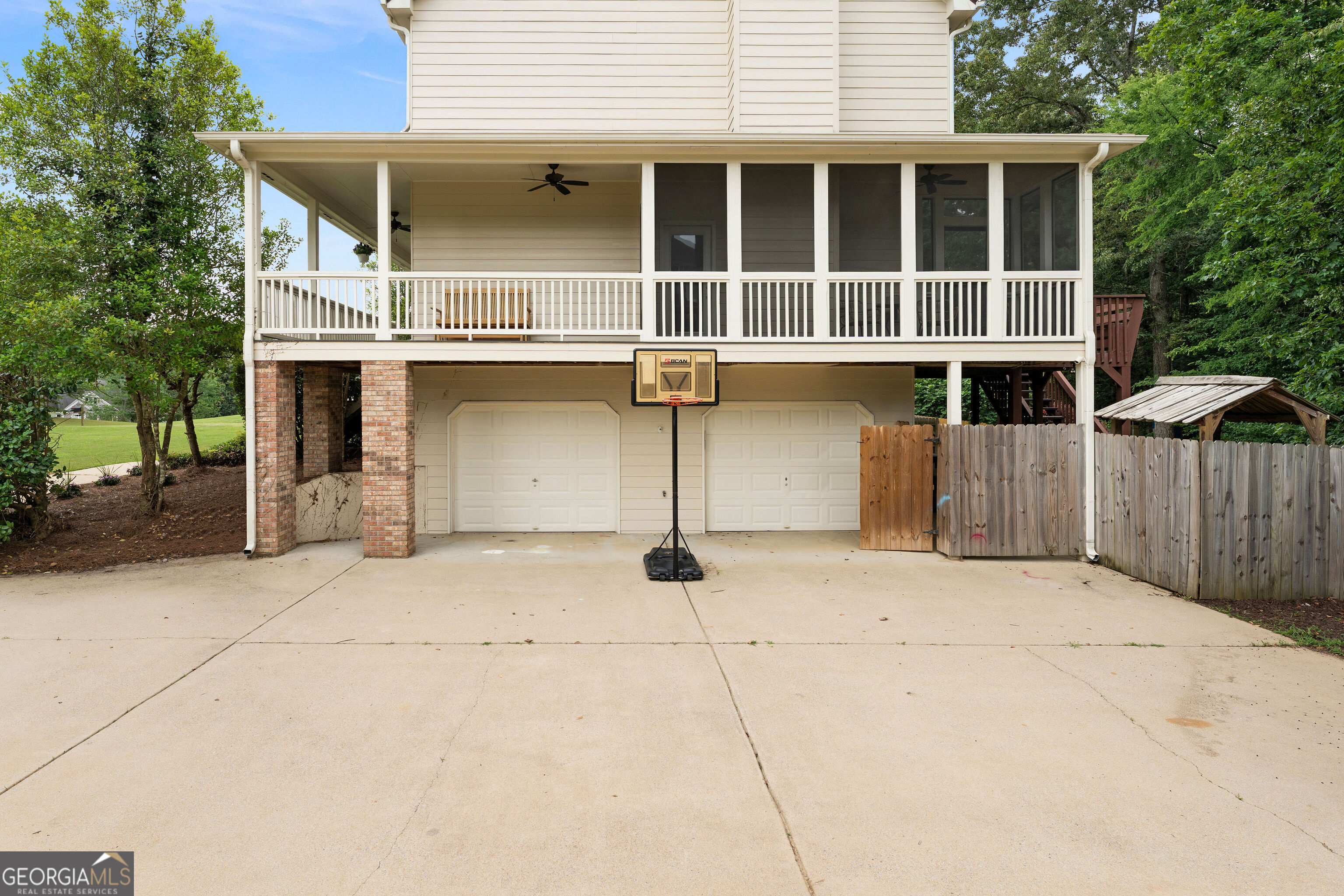 17 Lowry Way Property Photo 51
