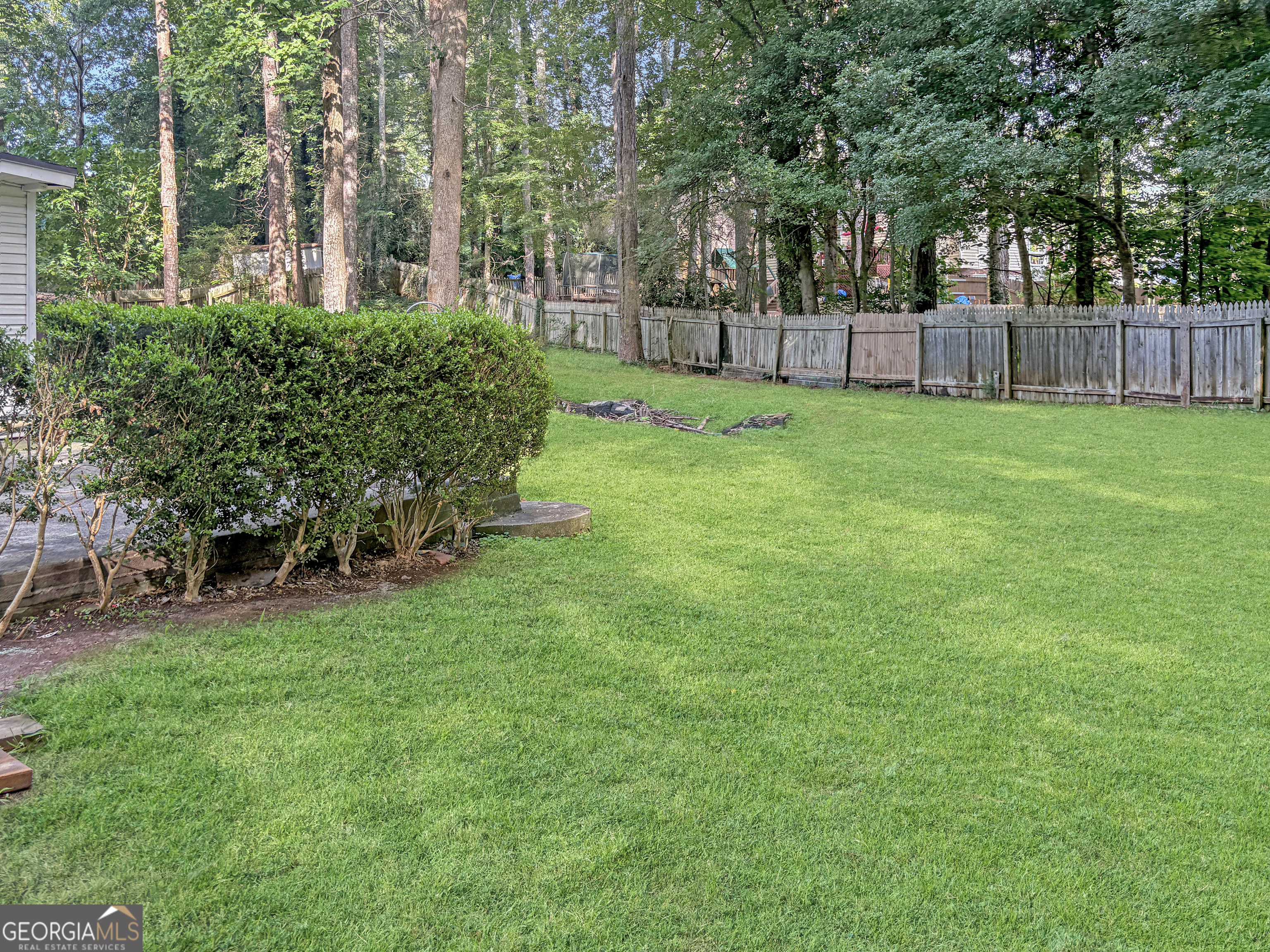 900 Cremins Road Property Photo 3