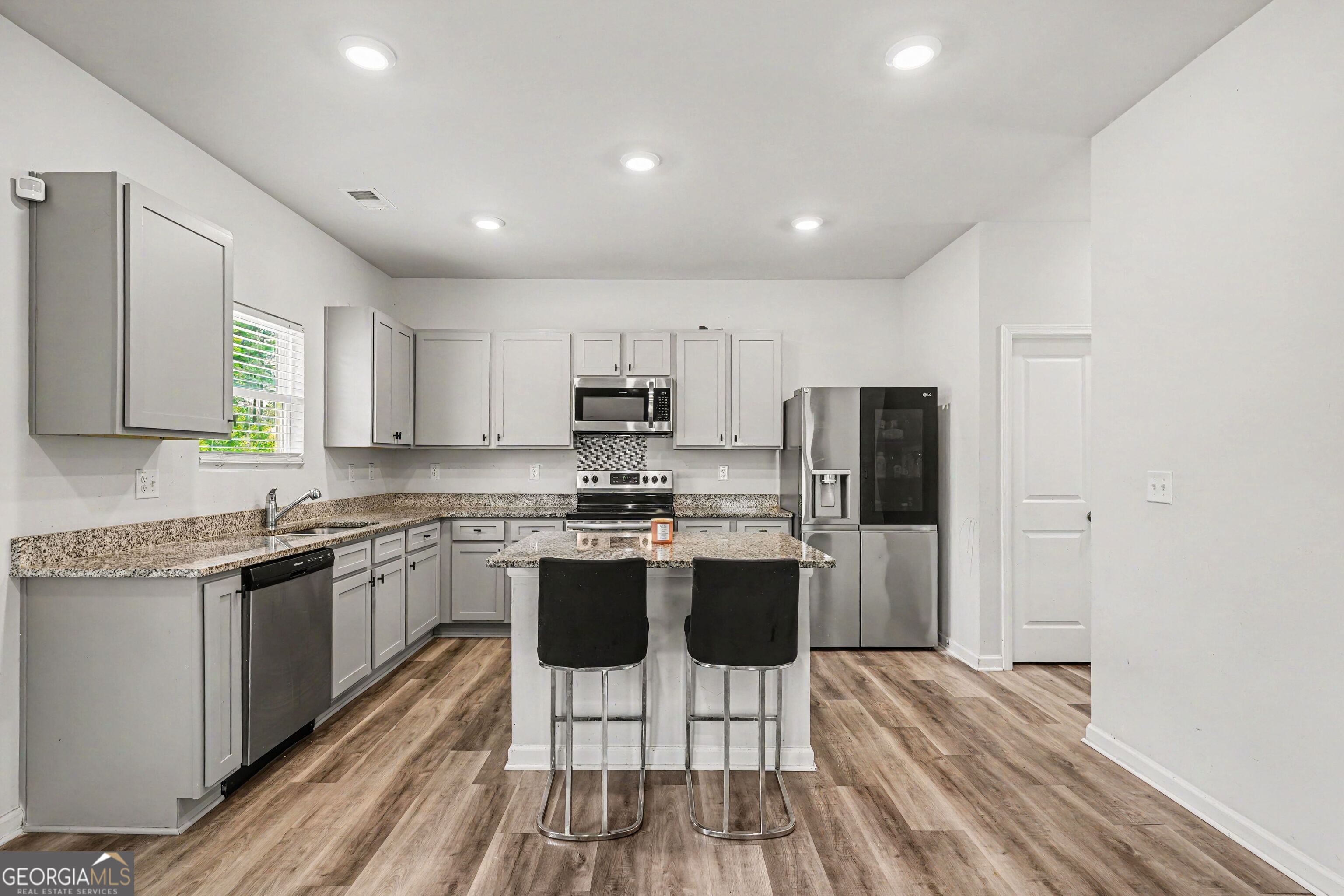 115 Triumph Trail Property Photo 8