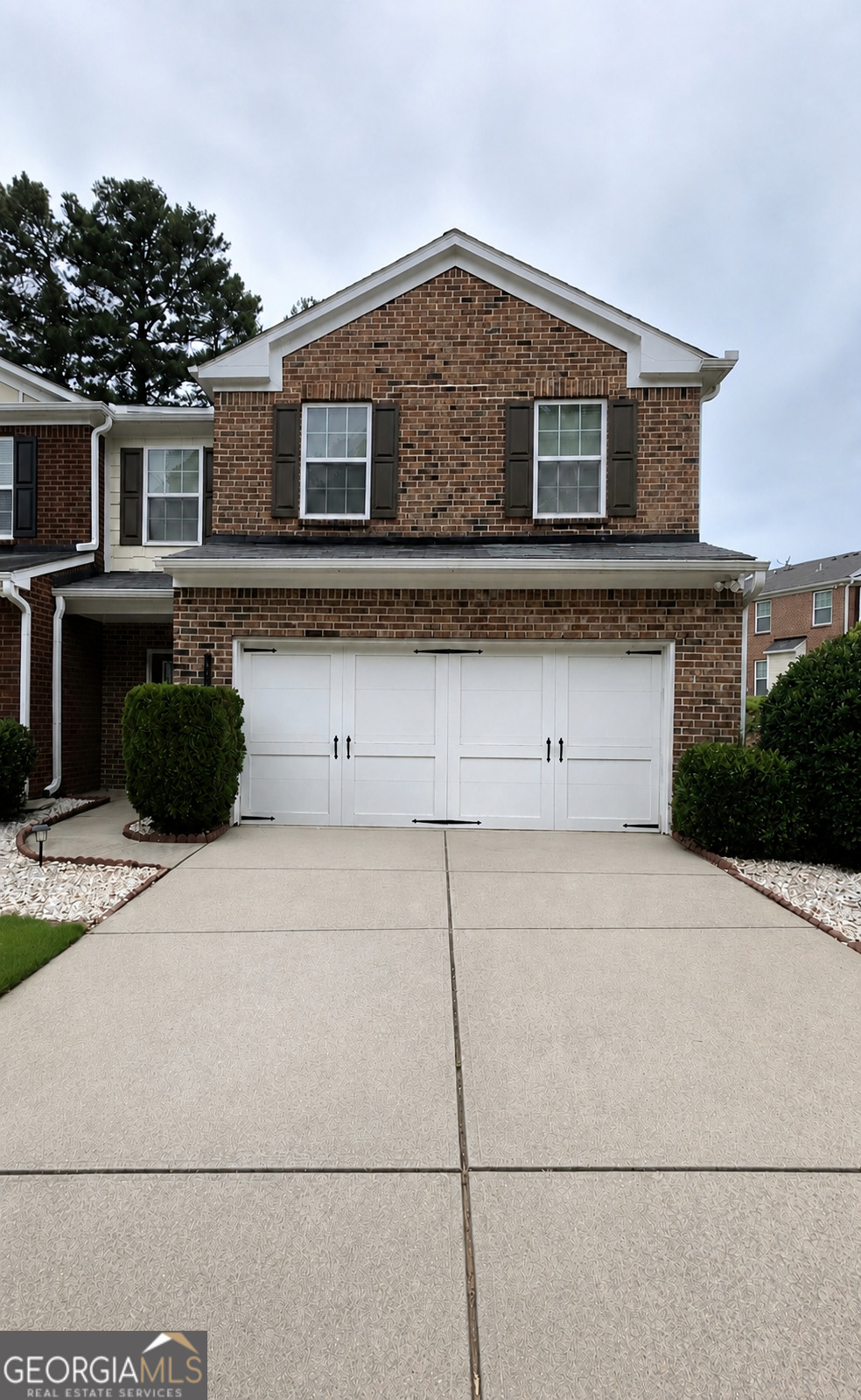 192 Bellewood Oak Drive Property Photo 1