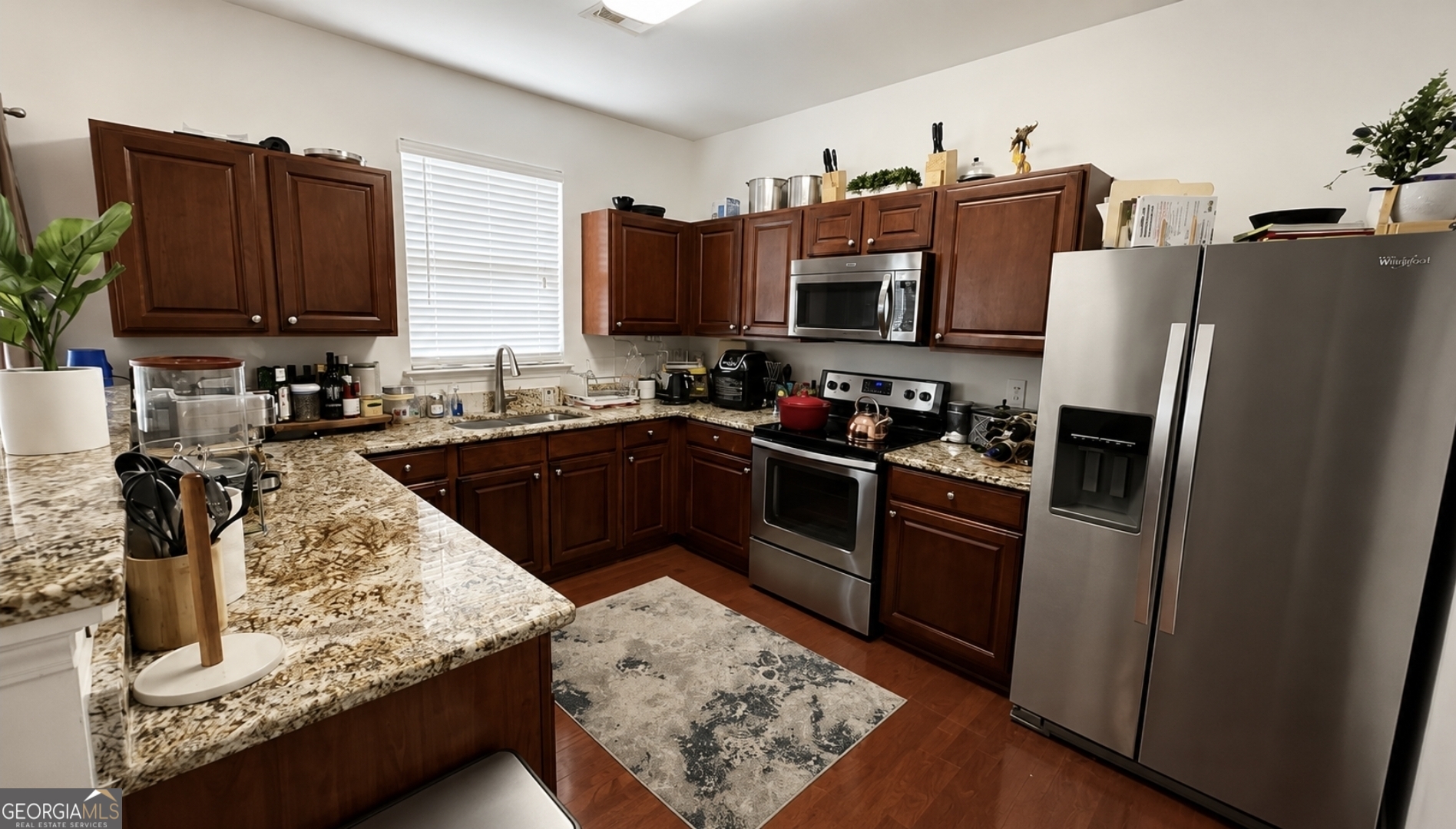 192 Bellewood Oak Drive Property Photo 8