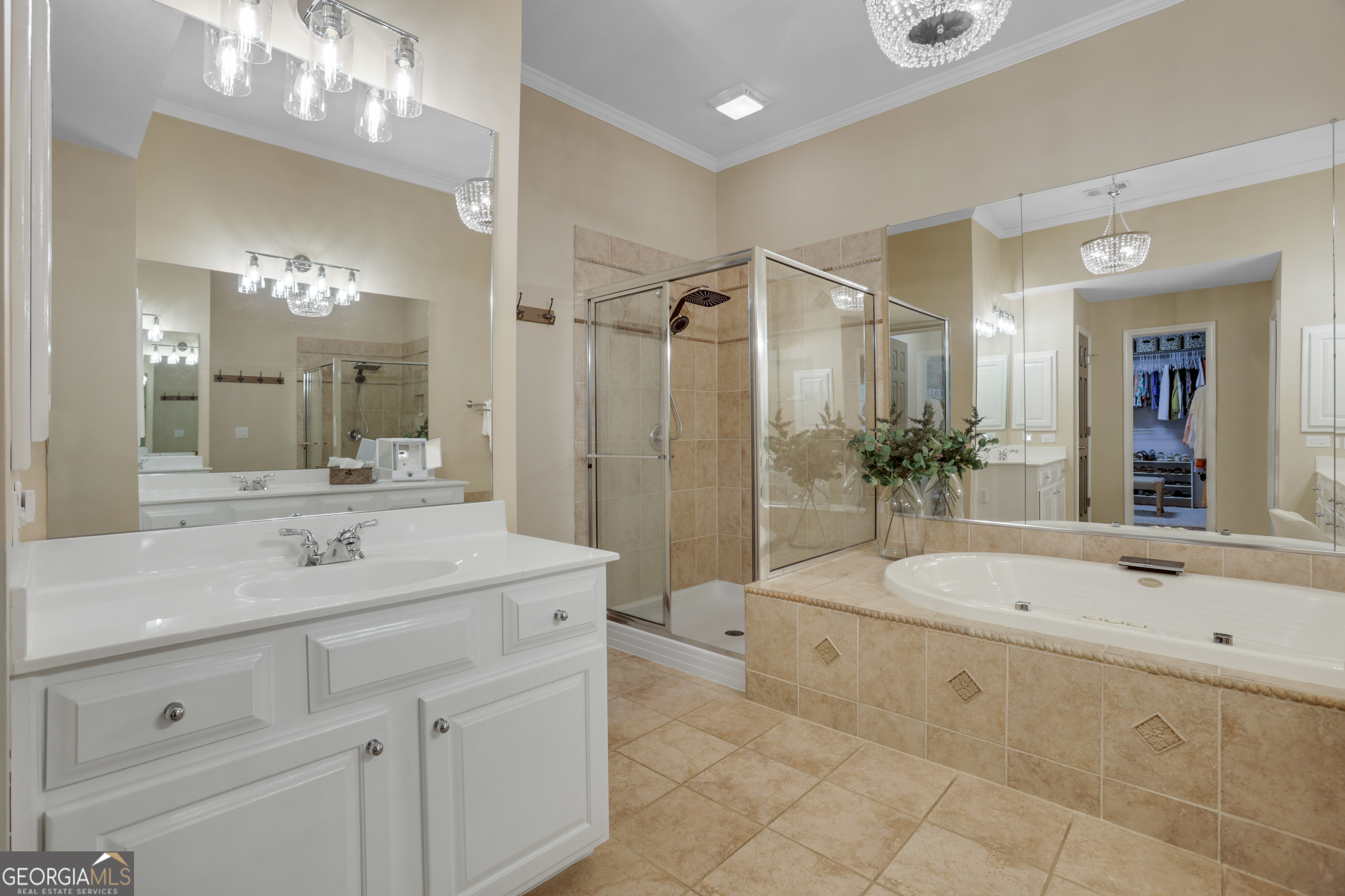 2555 Milford Lane Property Photo 28