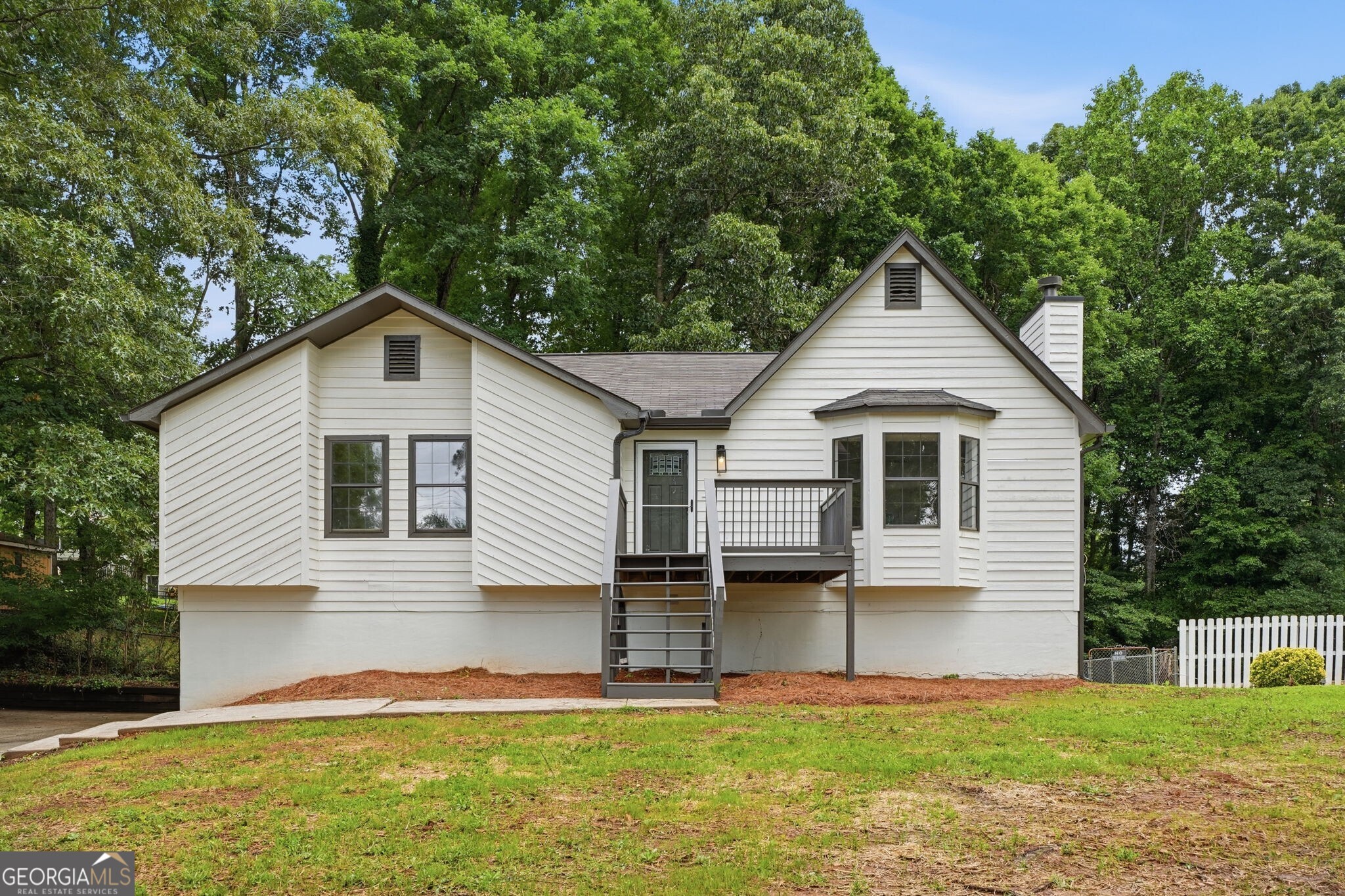 4050 Willow Ridge Road Property Photo 1