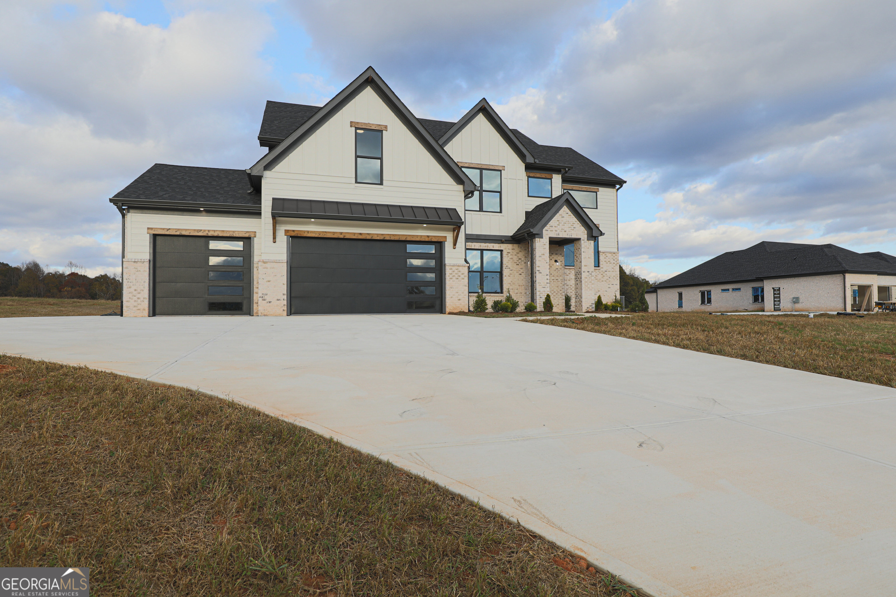 1341 Wheeler Creek Road Property Photo 1