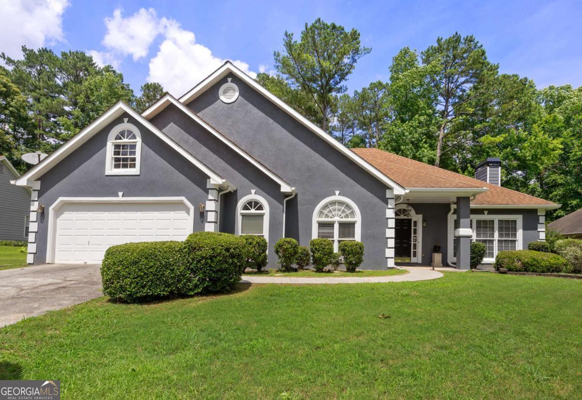 3210 Hall Garden Road Property Photo 1