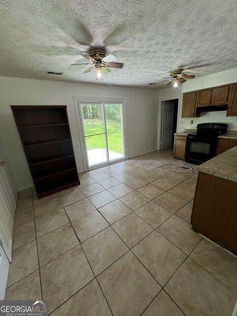5370 Garvey Drive Property Photo 5
