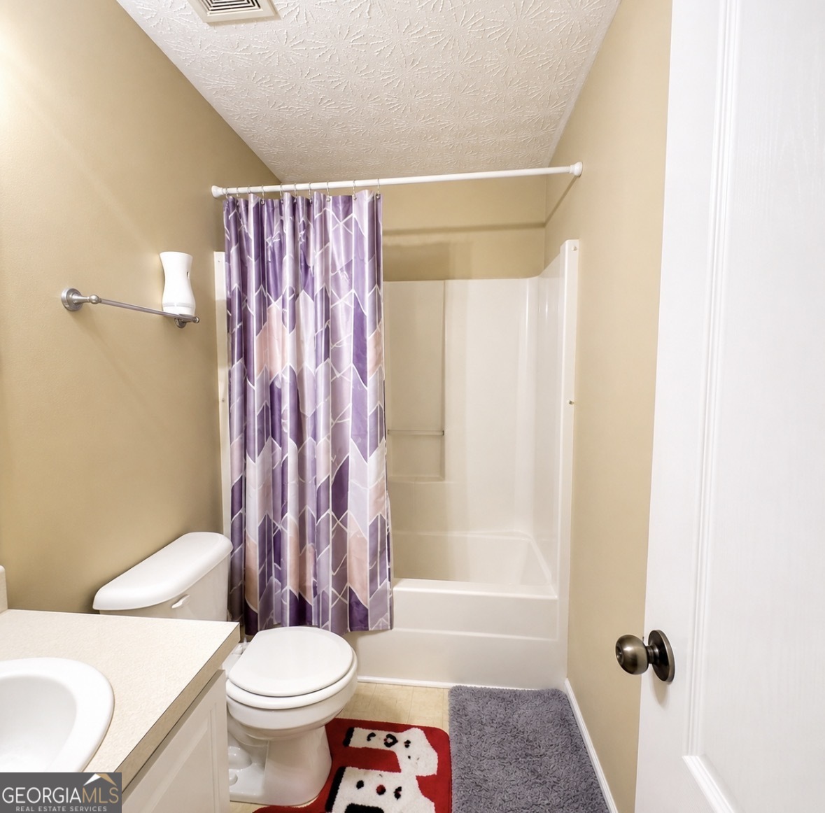 295 Berkshire Drive Property Photo 3