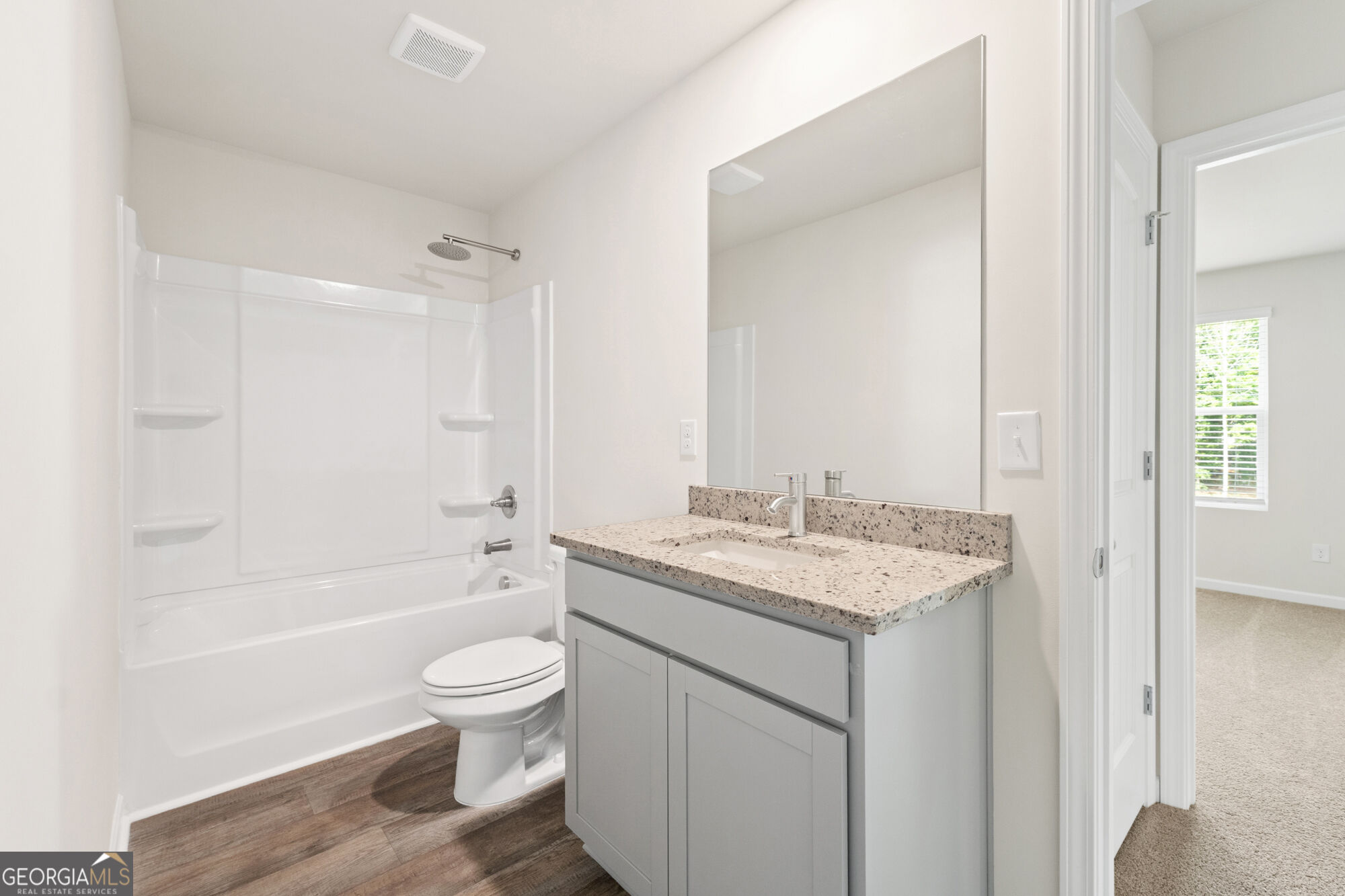 302 Hudson Court Property Photo 11