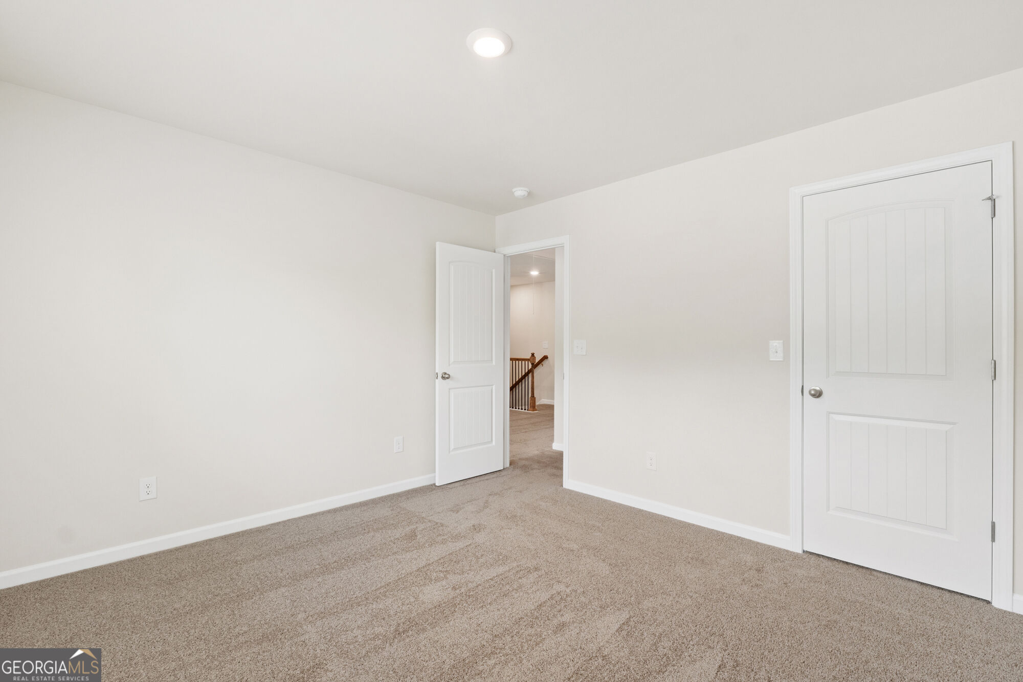 302 Hudson Court Property Photo 13