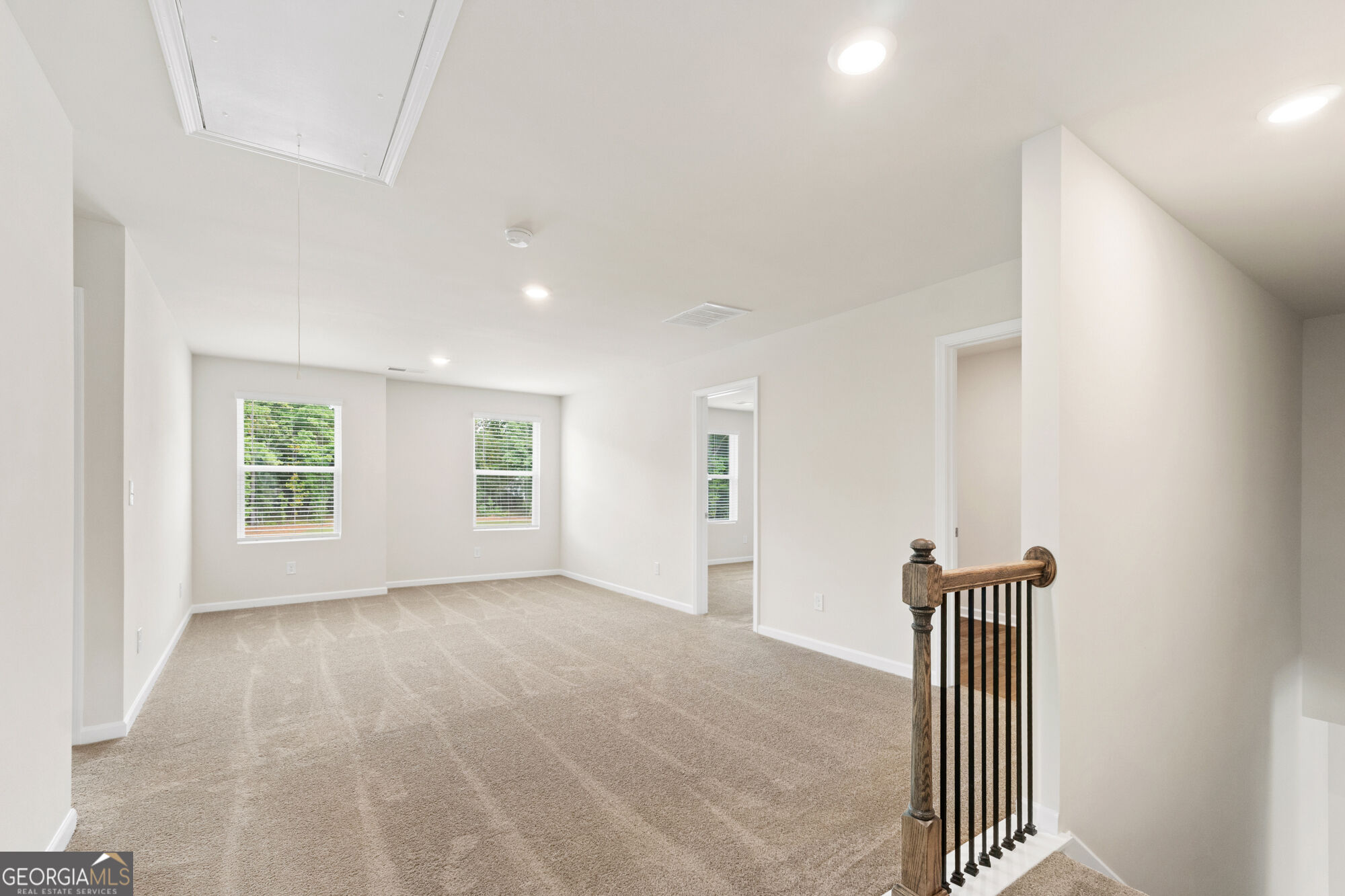302 Hudson Court Property Photo 19