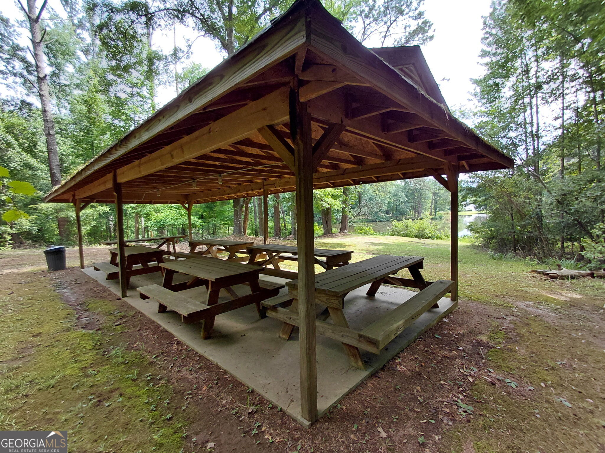 17 Valley Trail Property Photo 18