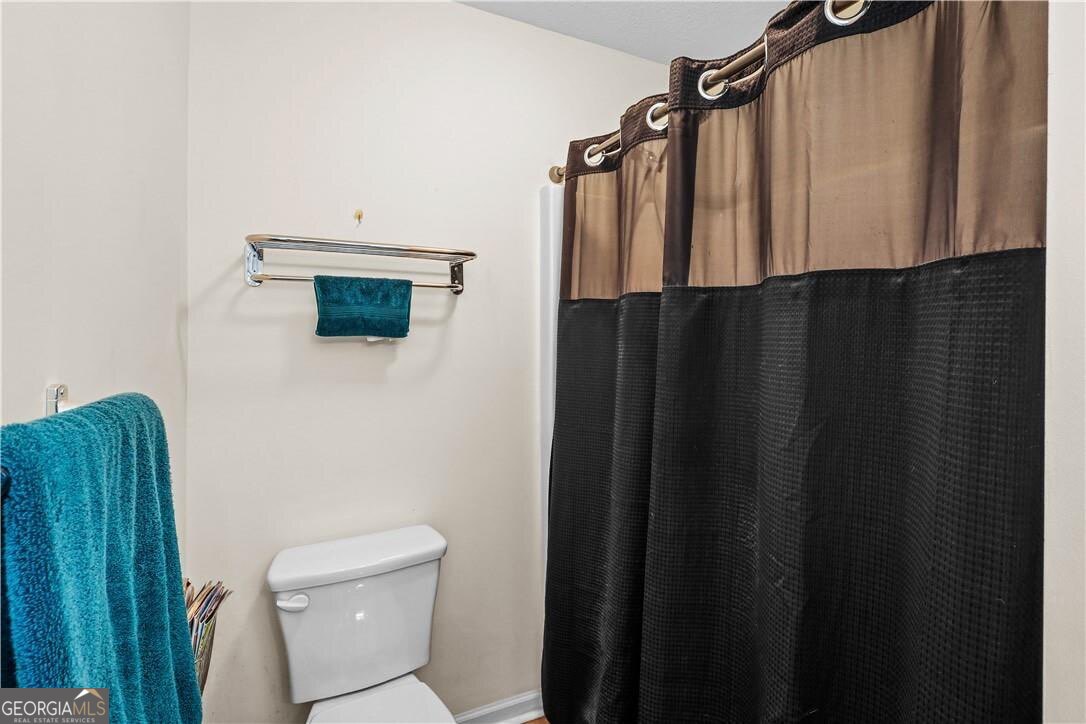 100 Kingsley Drive S Property Photo 15