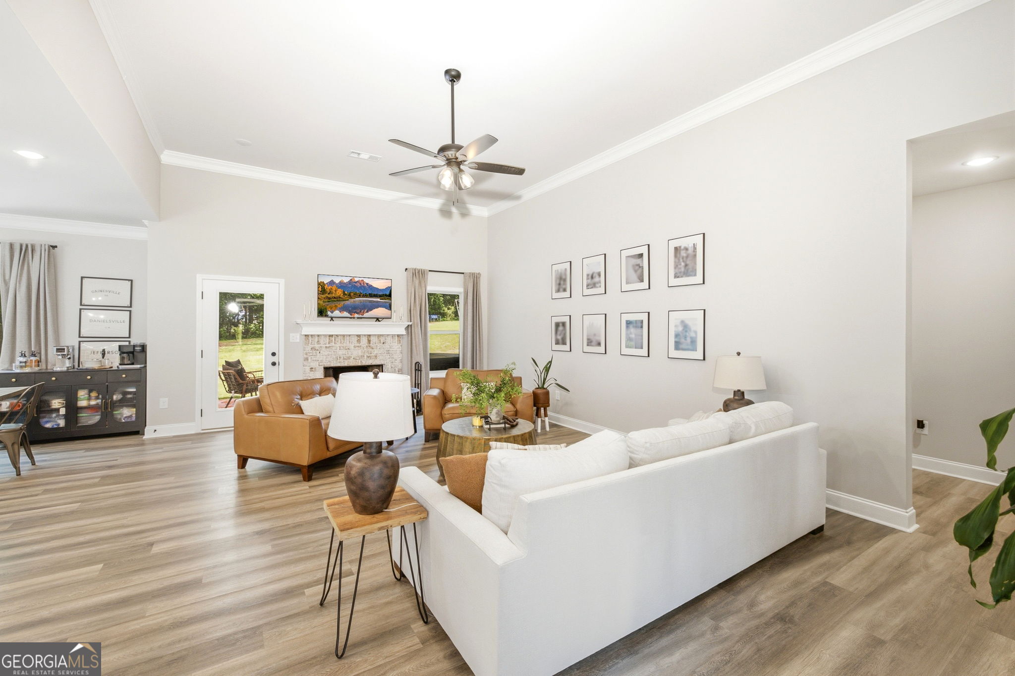 231 Camden Loop Property Photo 8