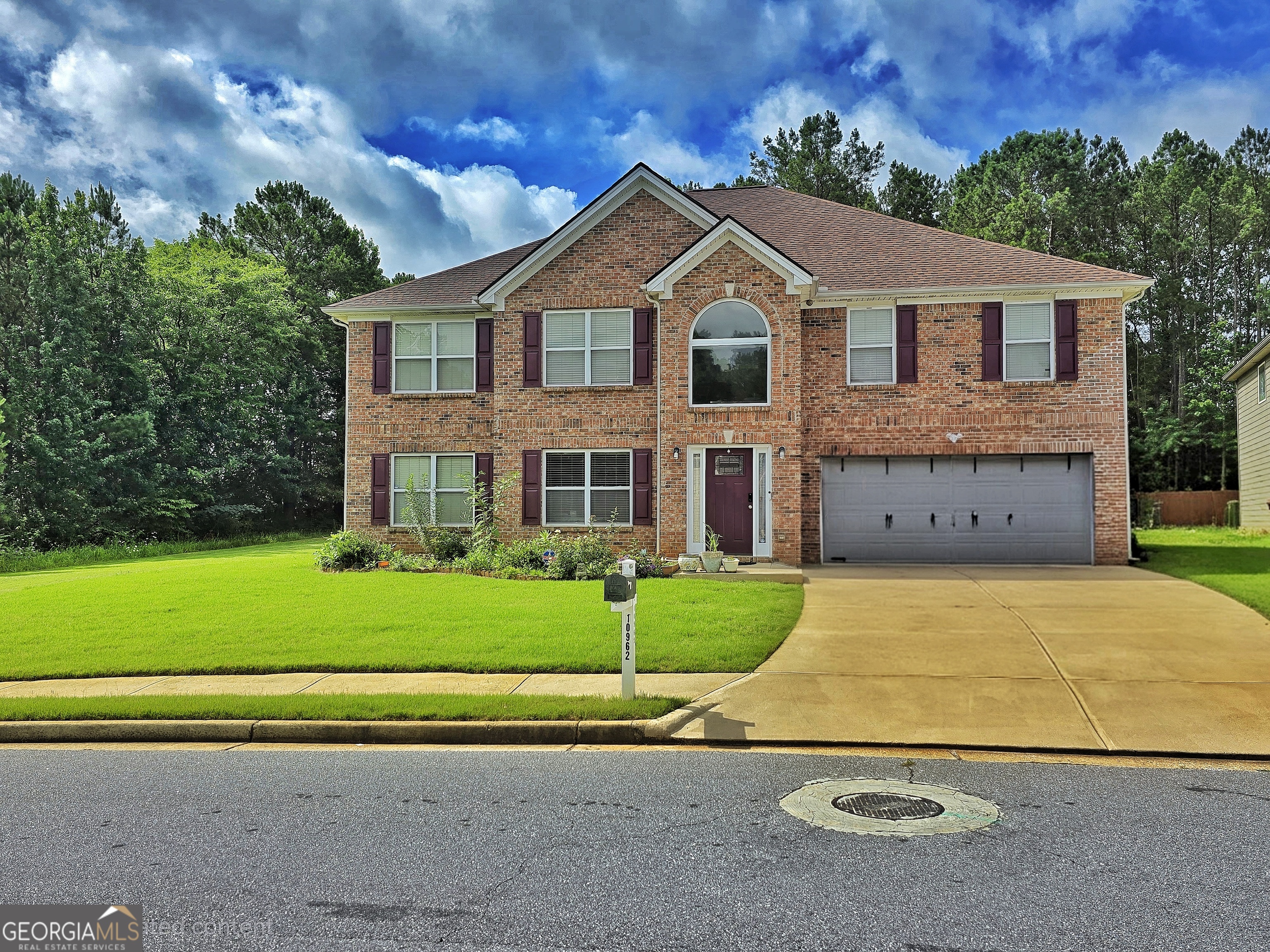 10962 Southwood Drive Property Photo 1