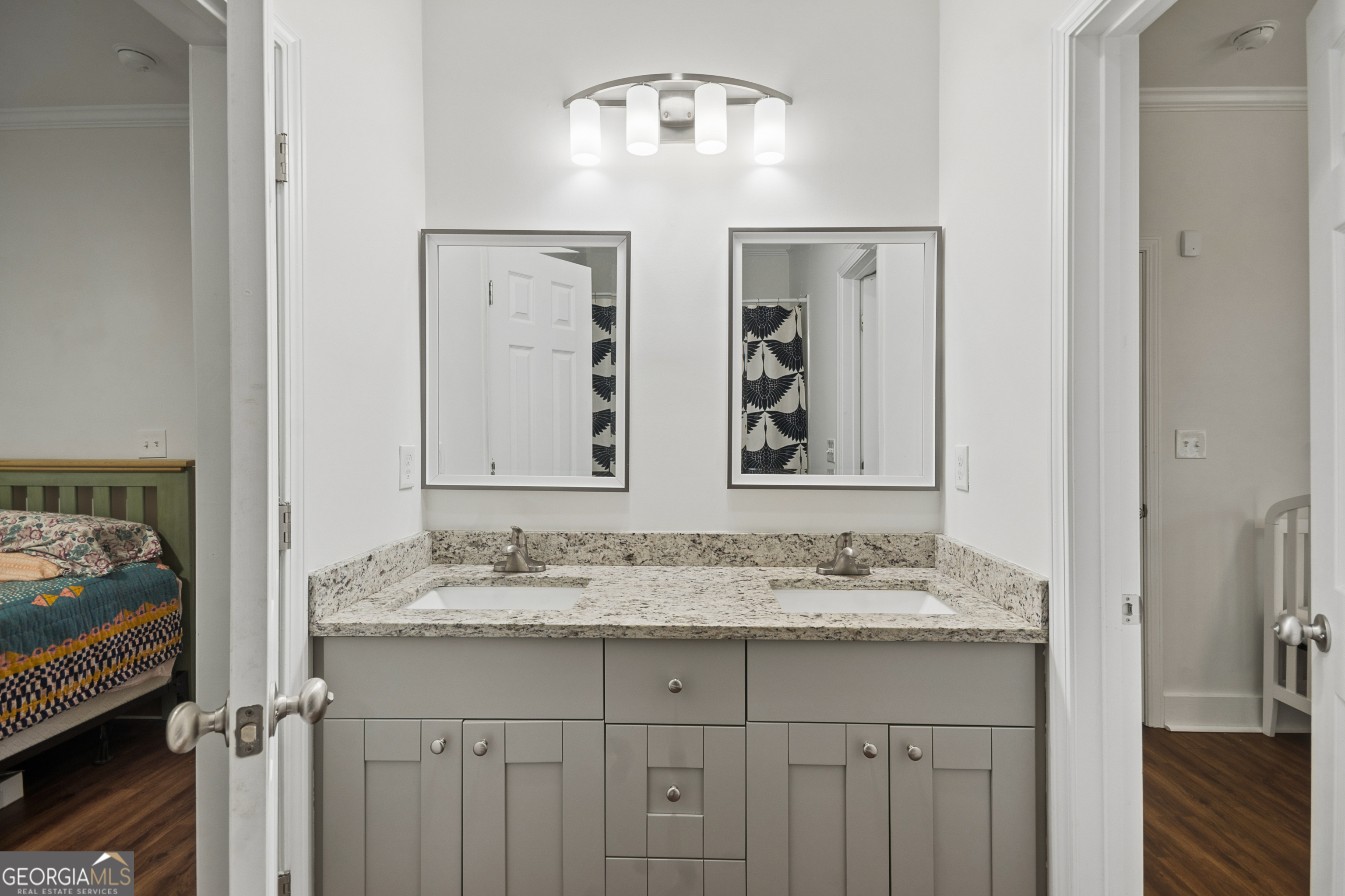 2533 Romain Way Property Photo 30