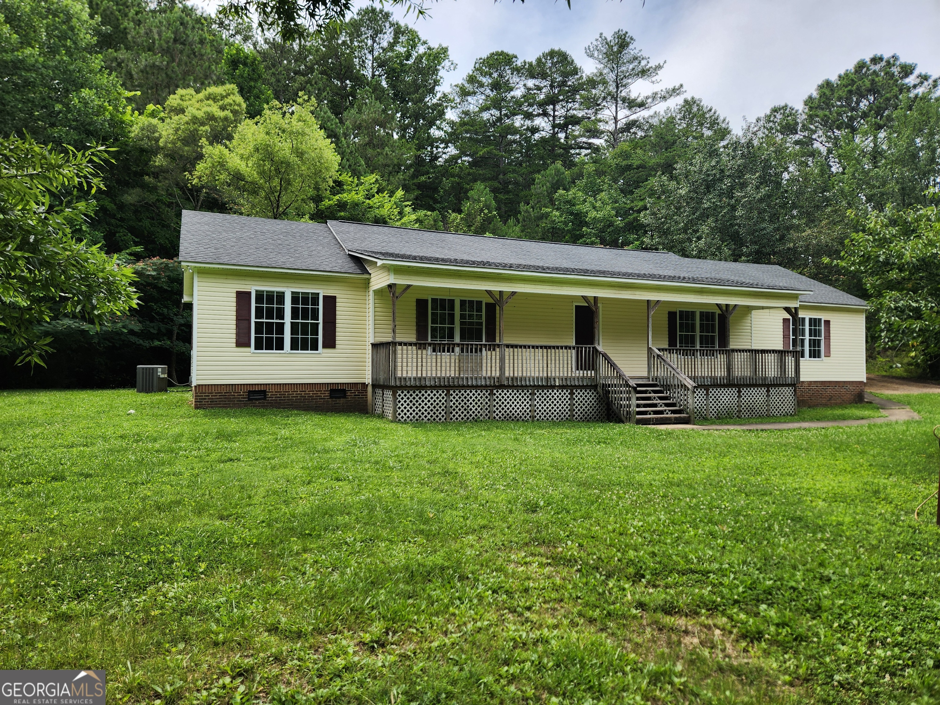 1077 Moran Lake Road Ne Property Photo 1