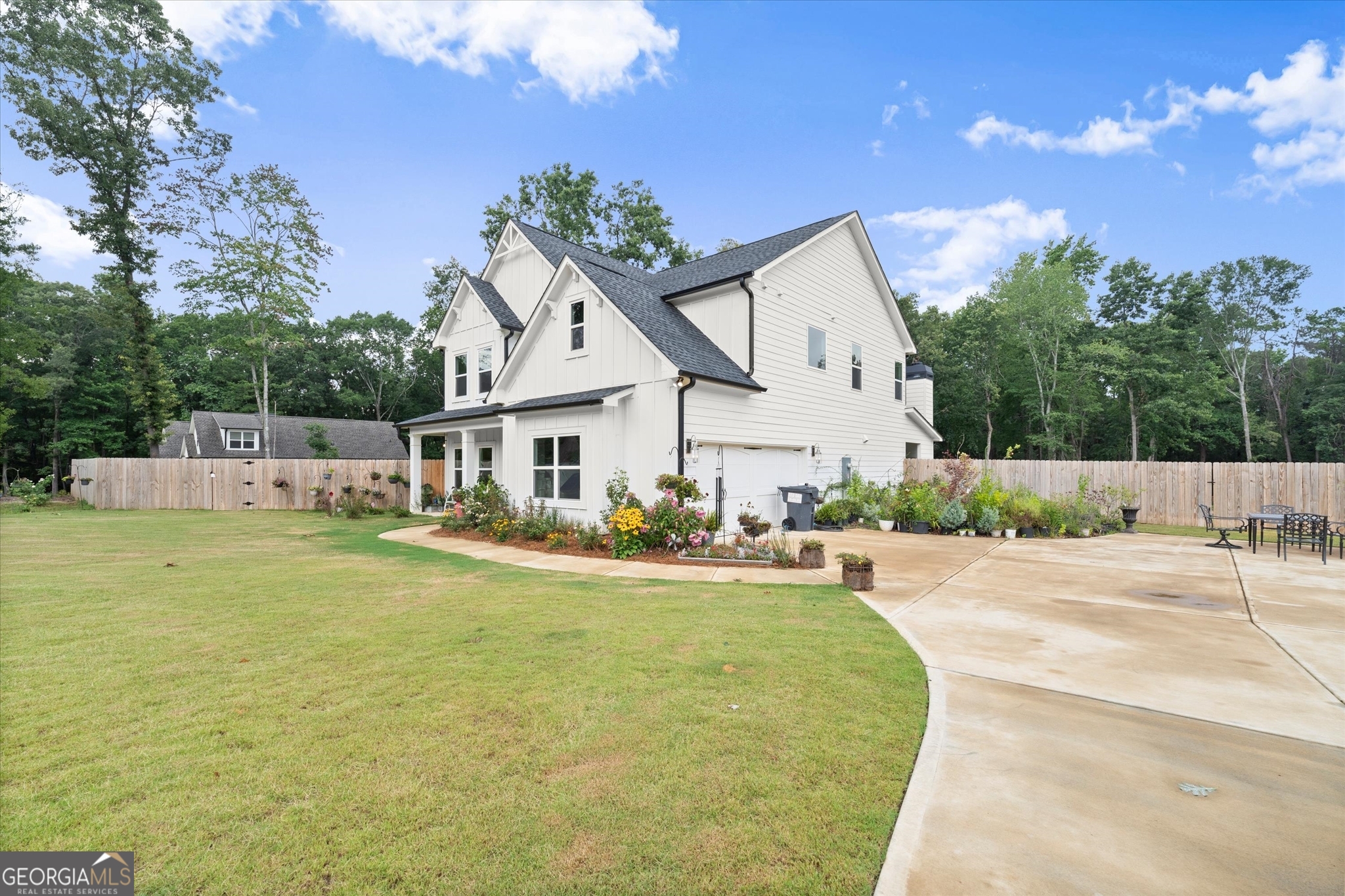 4947 Emory Griffin Road Property Photo 1